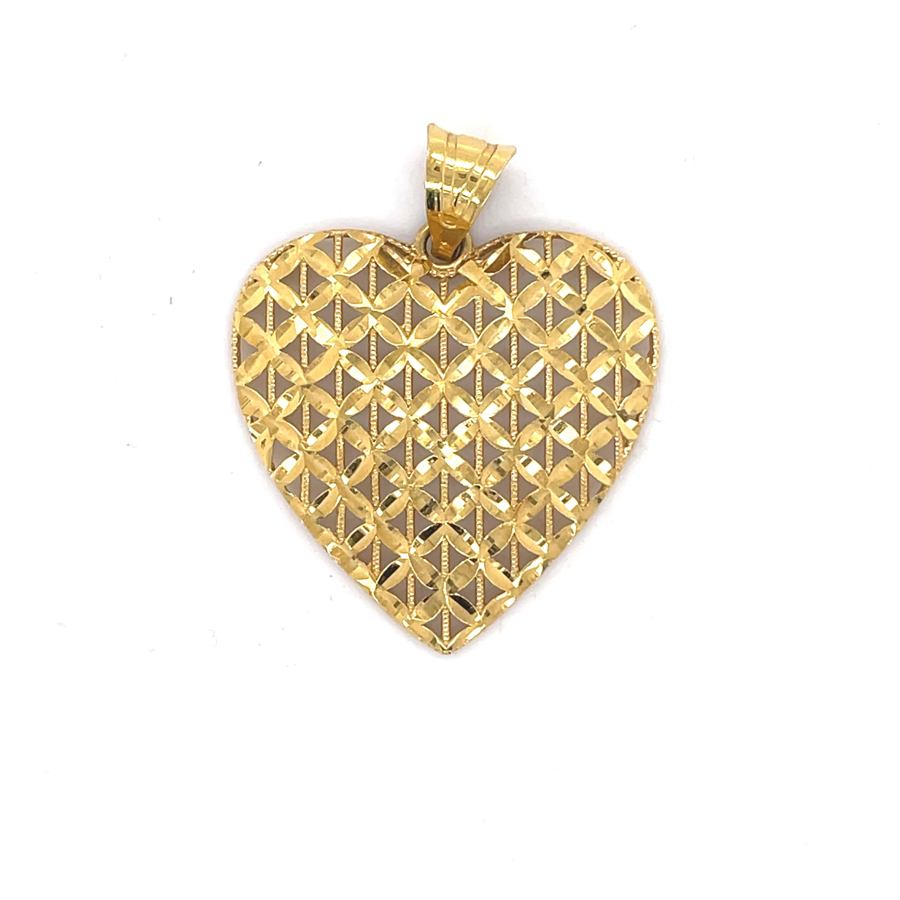 Women's Filigree Basket Weave Heart Pendant, Big 18K Gold Heart Pendant, Estate jewelry For Sale