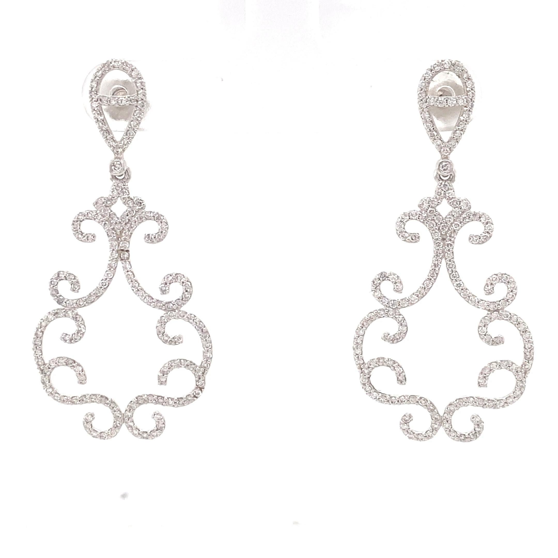 Orecchini pendenti con diamanti a filigrana in oro massiccio 14K (certificati) in vendita 2