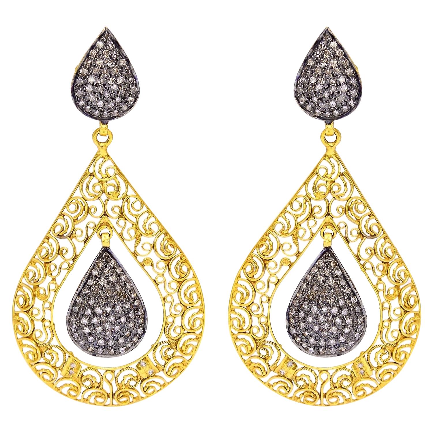 Filigree Diamond 18 Karat Gold Two-Tone Earrings