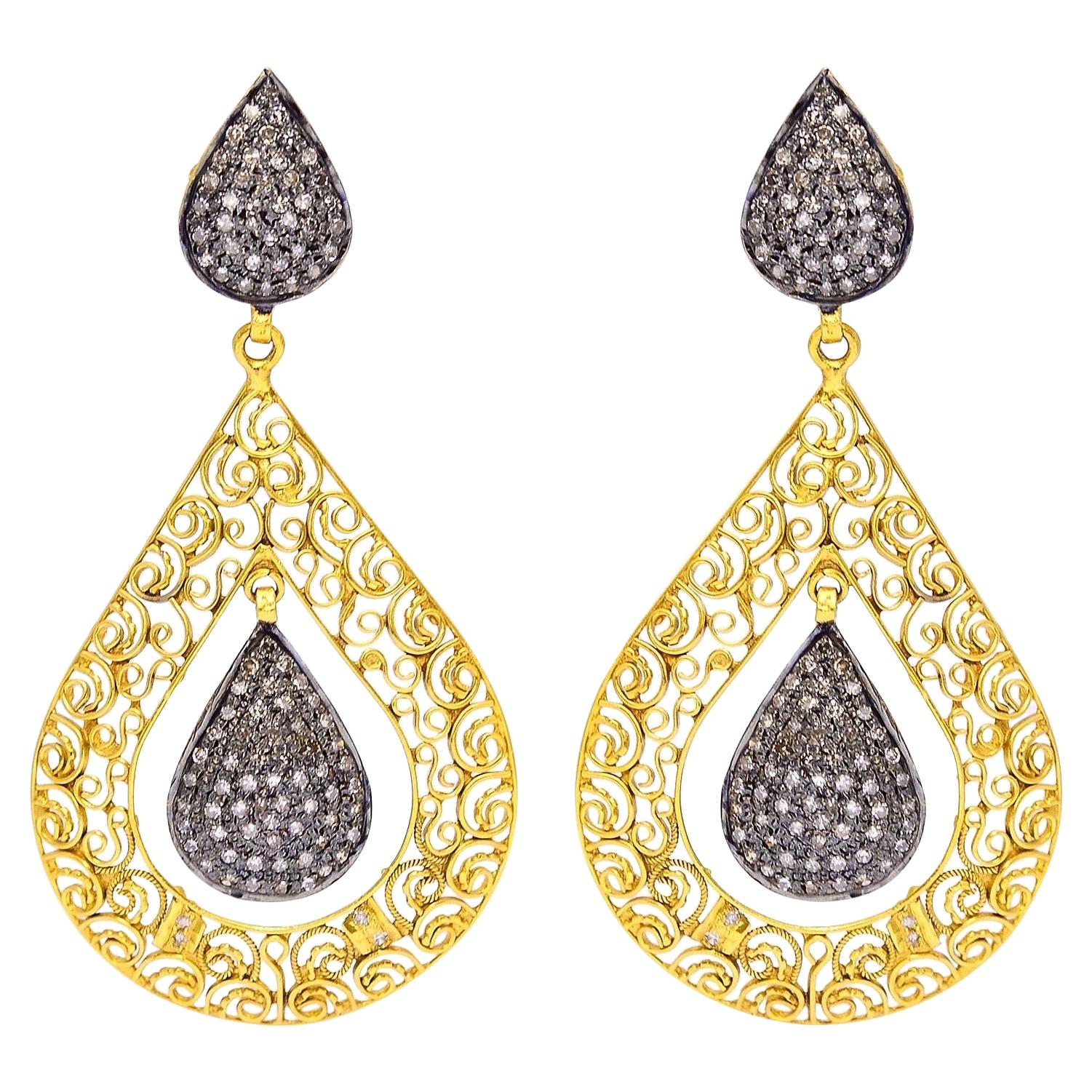 Filigree Diamond 18 Karat Gold Two-Tone Earrings