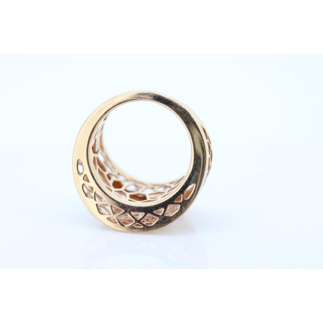 Anello Filigrana Signet Hollow. Anello in oro rosa 14k. Fascia di fiori di rosa. mignolo d'oro in vendita 6