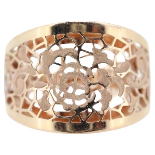 Filigree Signet Hollow ring. 14k Rose gold ring. Rose flower band. gold pinky