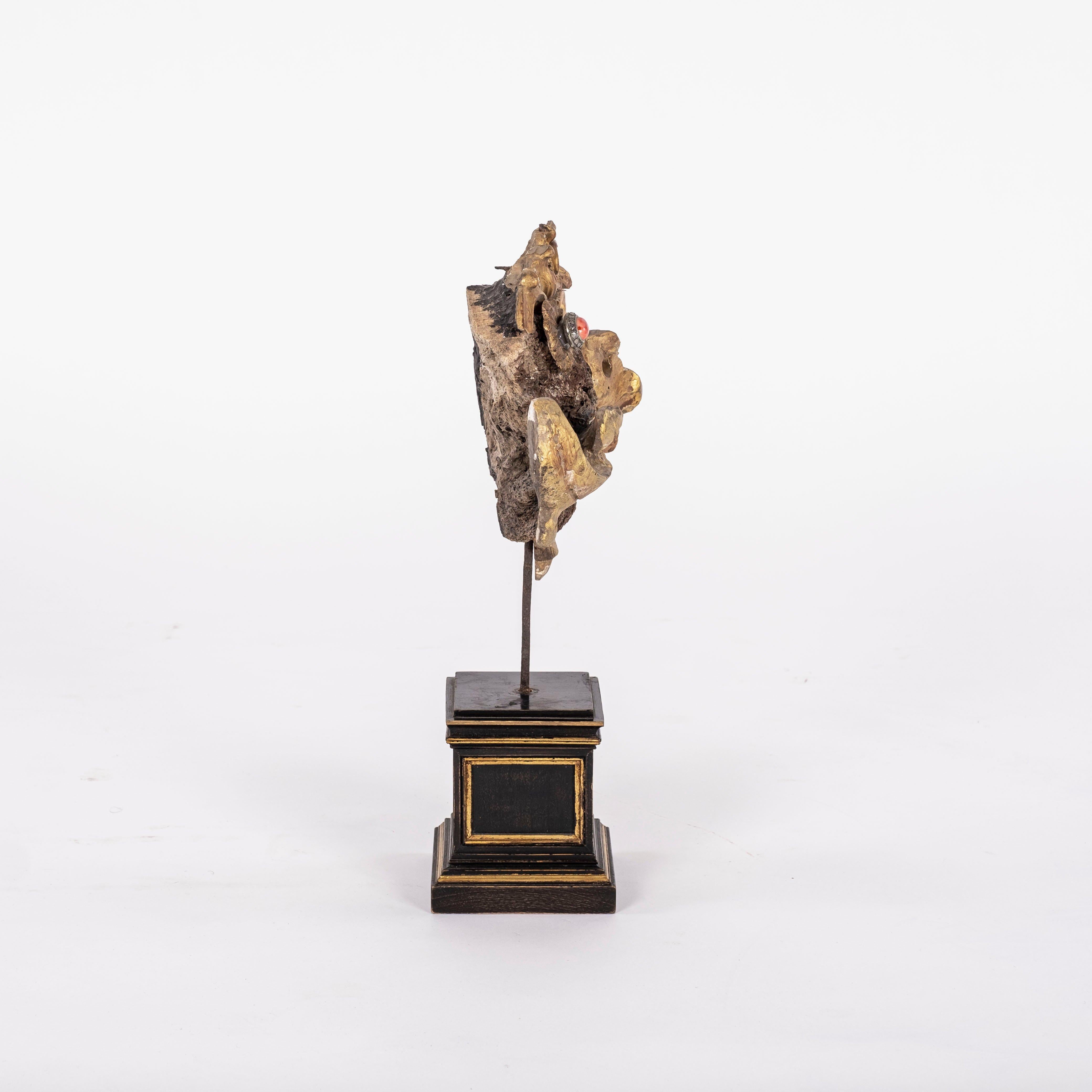 Filippo Gherardi Fisch-Skulptur auf schwarzem Sockel (Renaissance) im Angebot