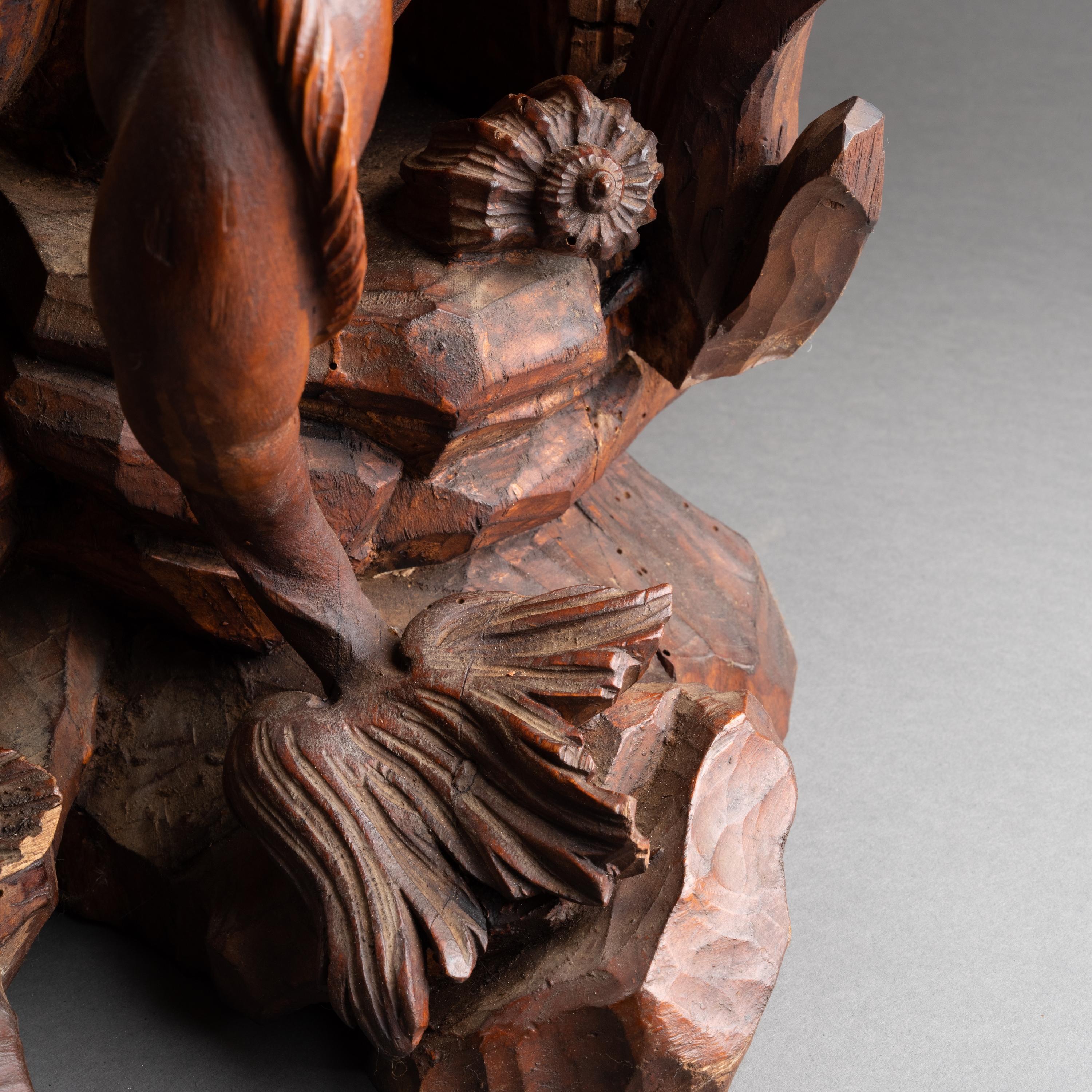 A late 17th Italian carved limewood figure of Mermaid, circle of Filippo Parodi For Sale 11