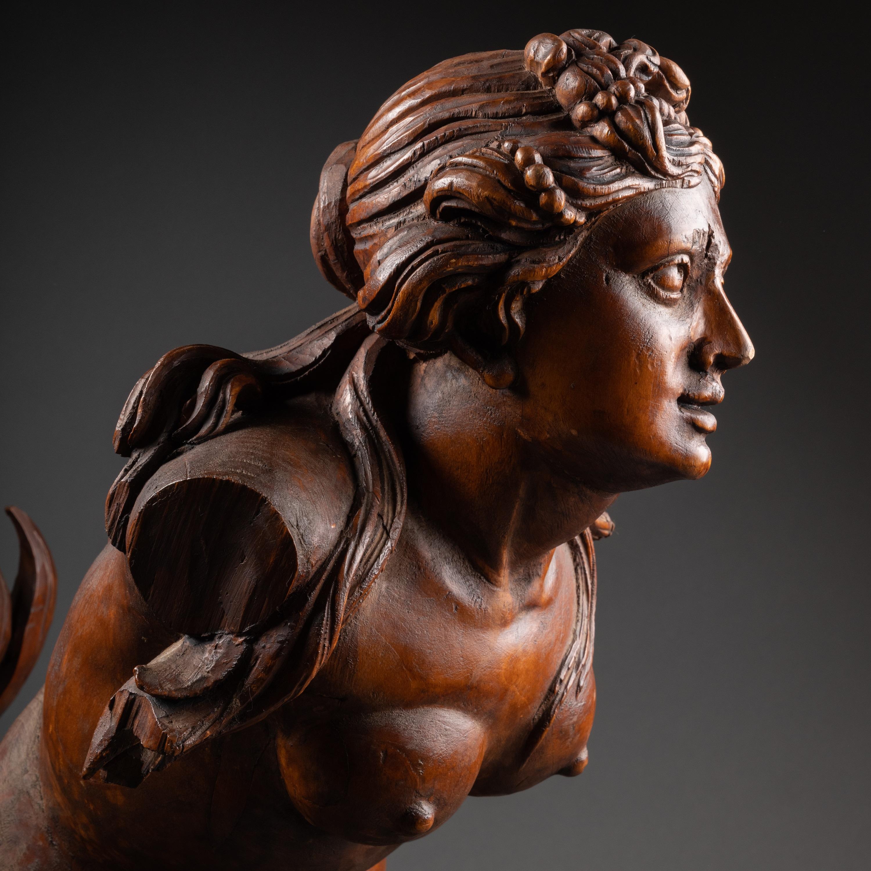 A late 17th Italian carved limewood figure of Mermaid, circle of Filippo Parodi For Sale 1