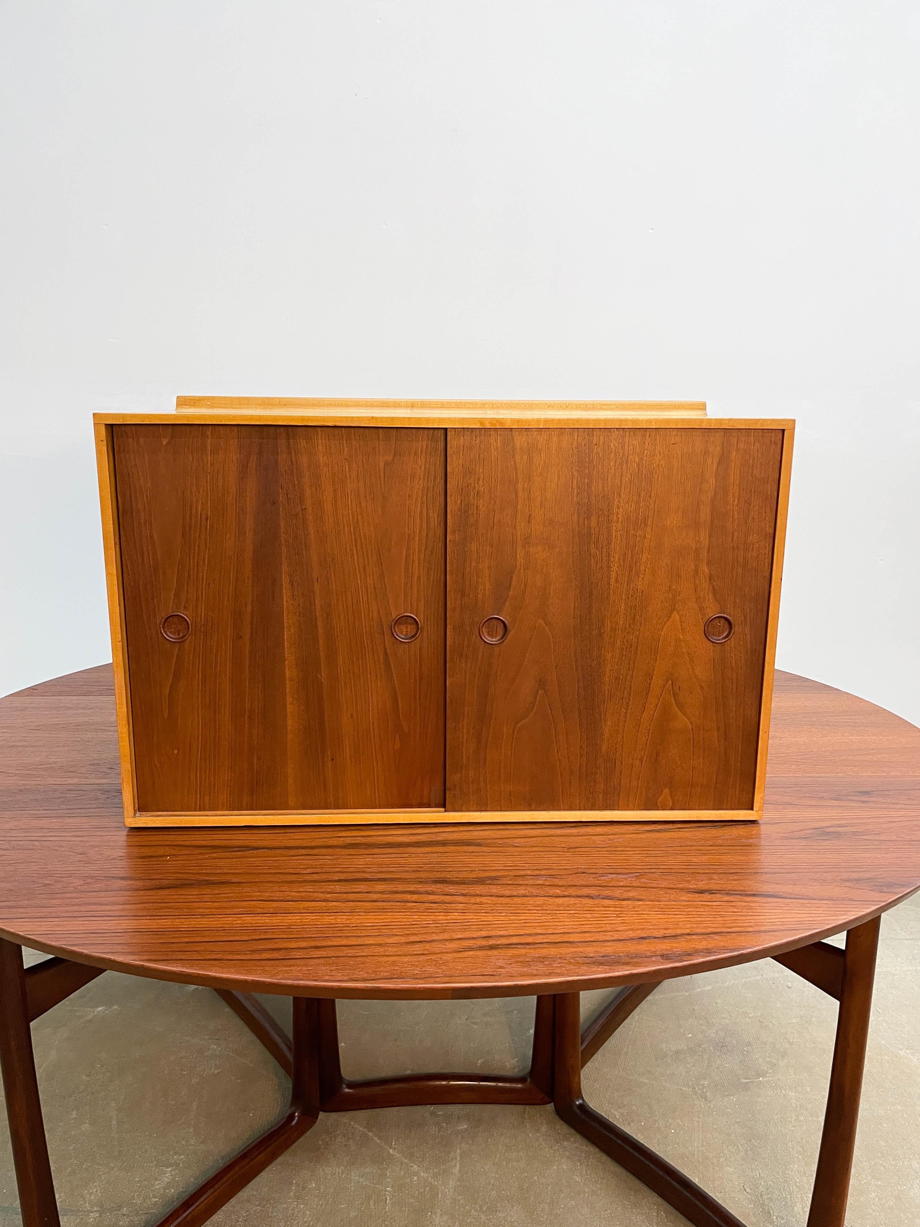 Finn Juhl for Baker Wall Cabinet with Glass Shelves In Good Condition In Kalamazoo, MI