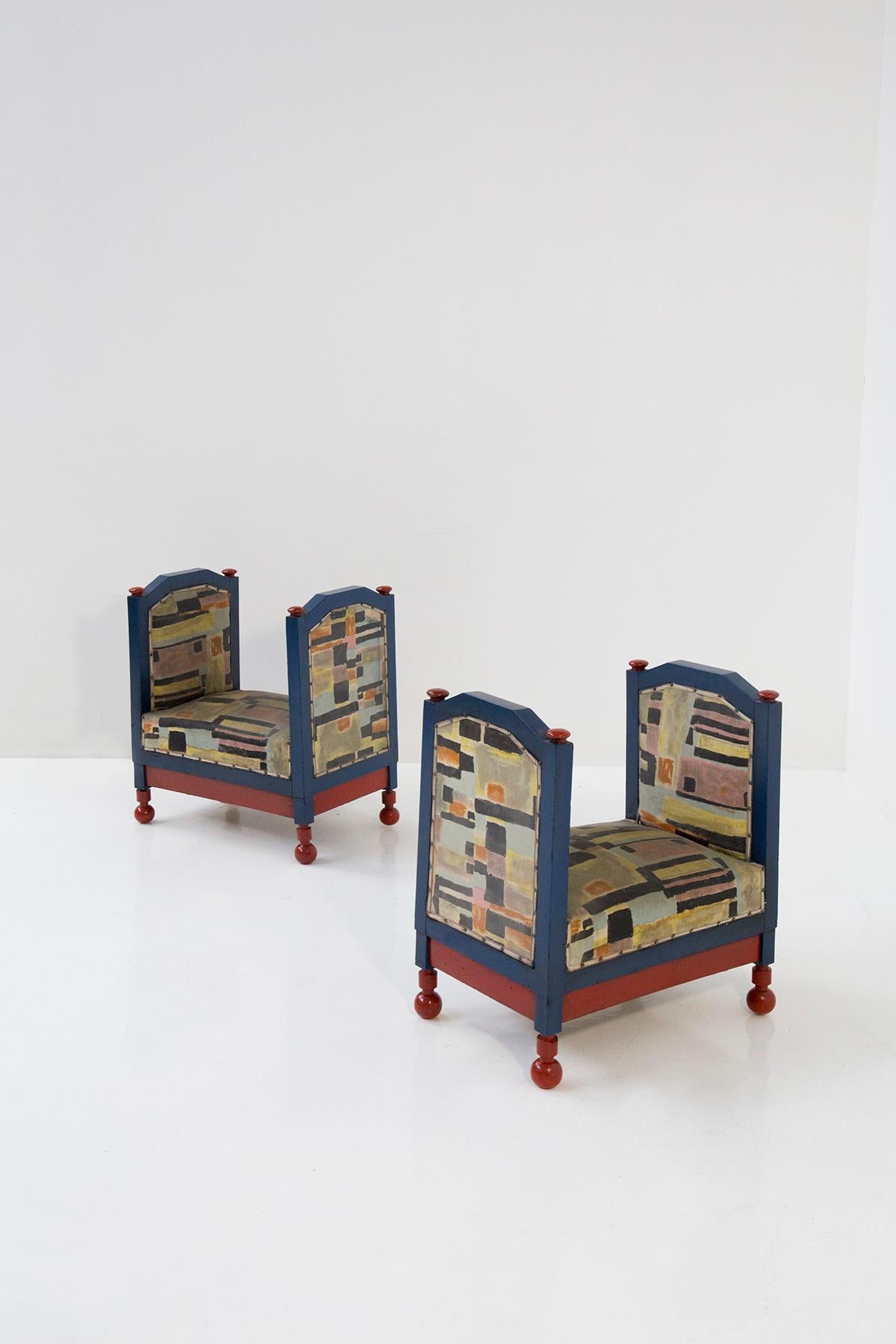 Futurist Fillìa Luigi Colombo Attr. Rare pair of futurist stools blue and red For Sale