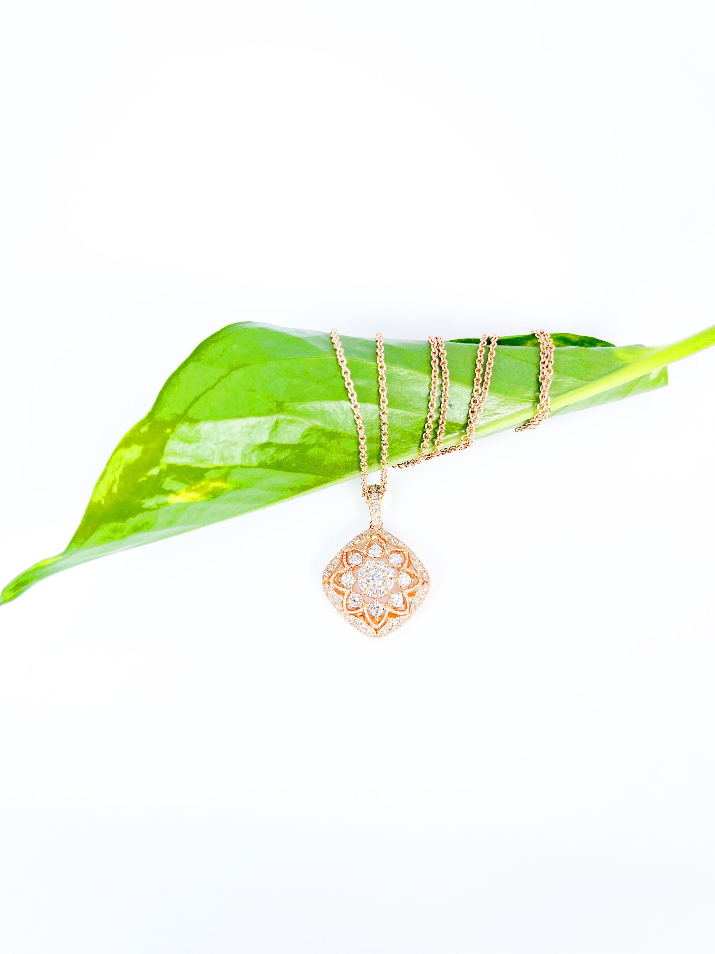Taille ronde Collier pendentif Filligree en or rose 14 carats avec diamants  en vente