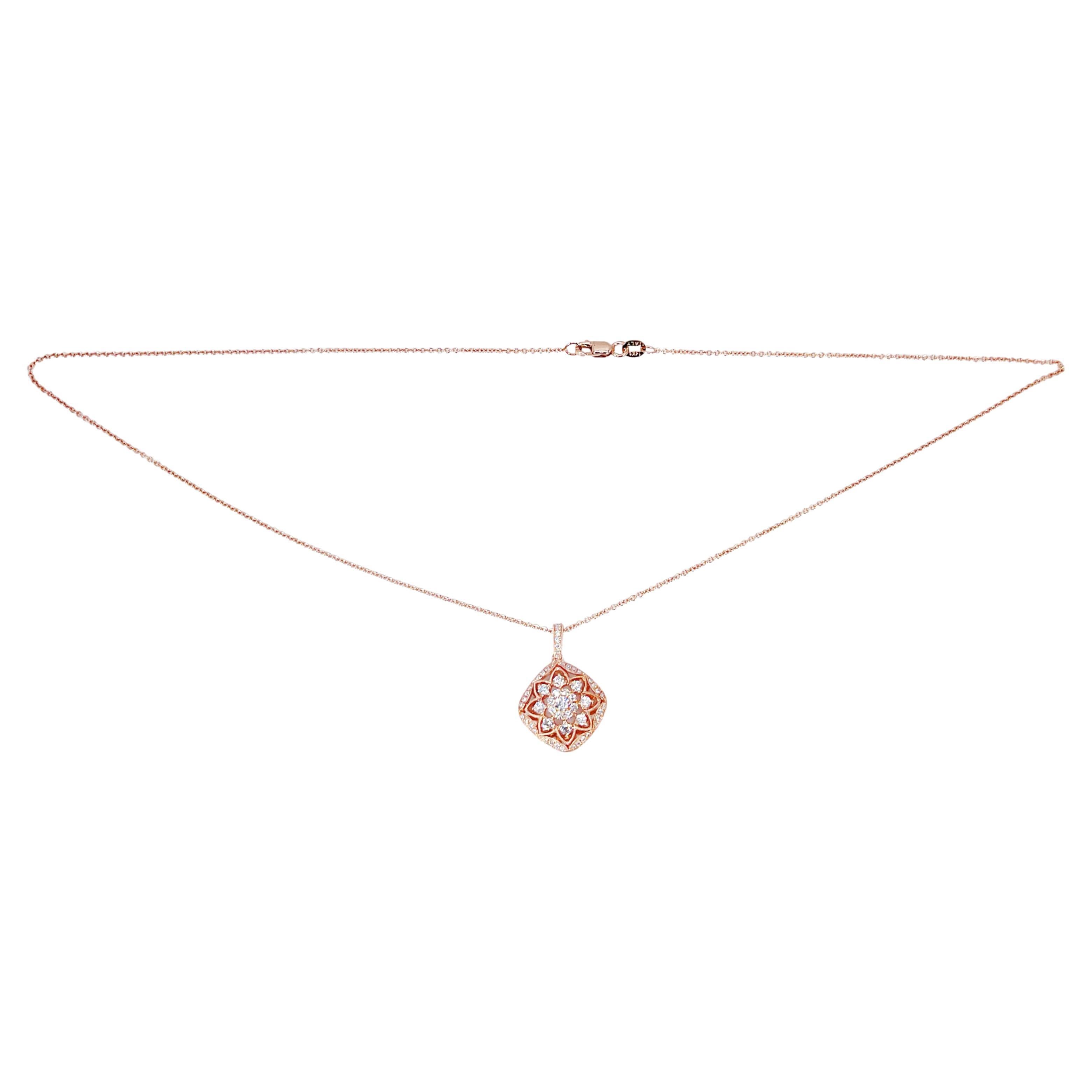 Collier pendentif Filligree en or rose 14 carats avec diamants  en vente