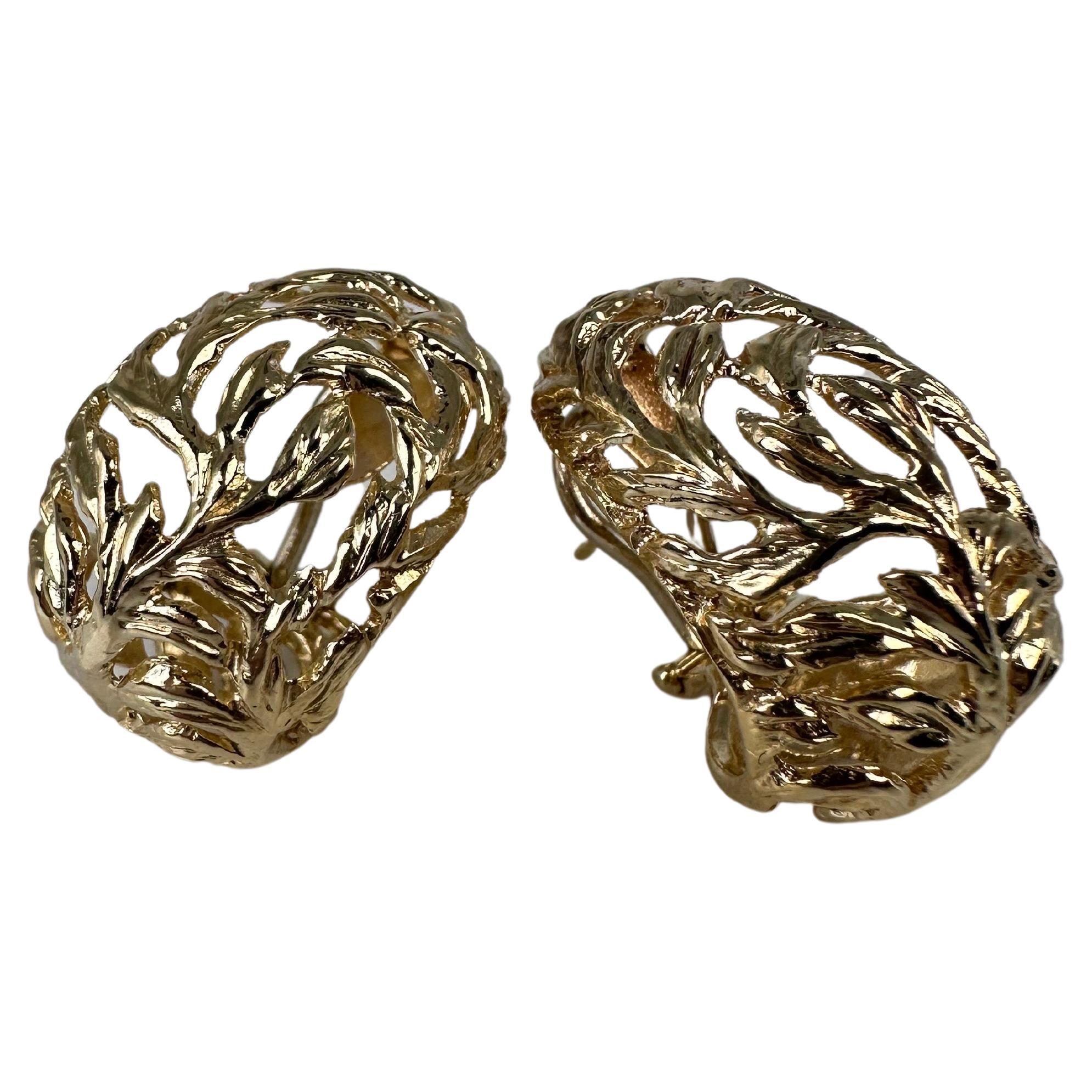 Filligree earrings dome earrings 14KT yellow gold For Sale