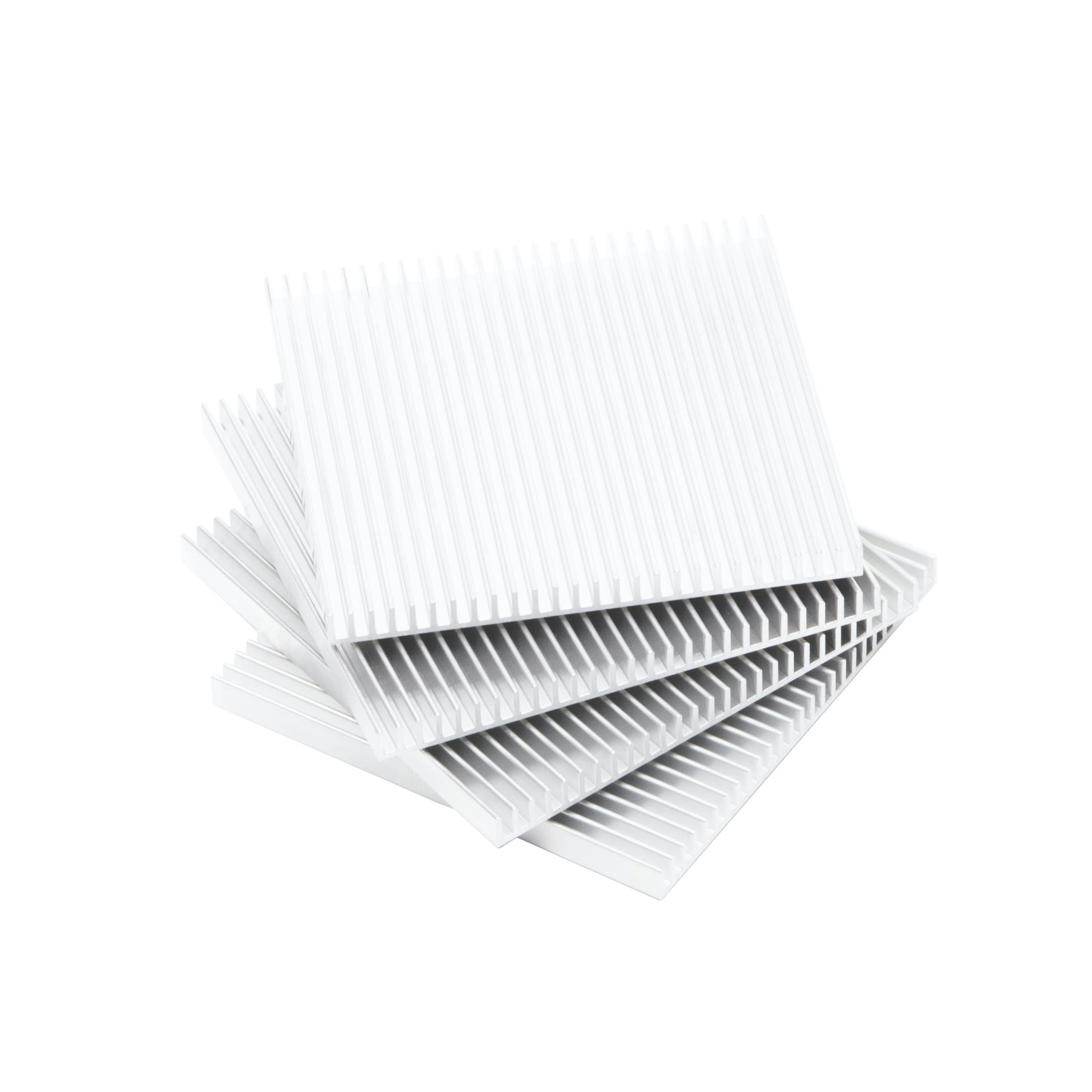 Fin Untersetzer von Souda:: Auf Lager:: Vierer-Set:: Silber:: Modern im Angebot 2