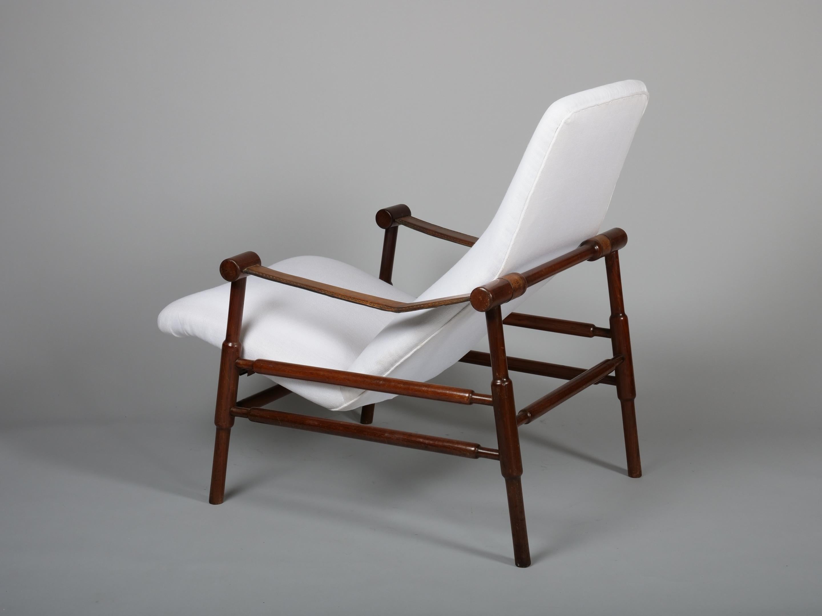 Mid-20th Century Fin Juhl style armchair adjustable seat For Sale