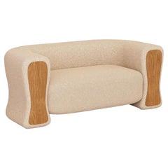 FIN Sofa – Sculptural Comfort in a Contemporary Silhouette
