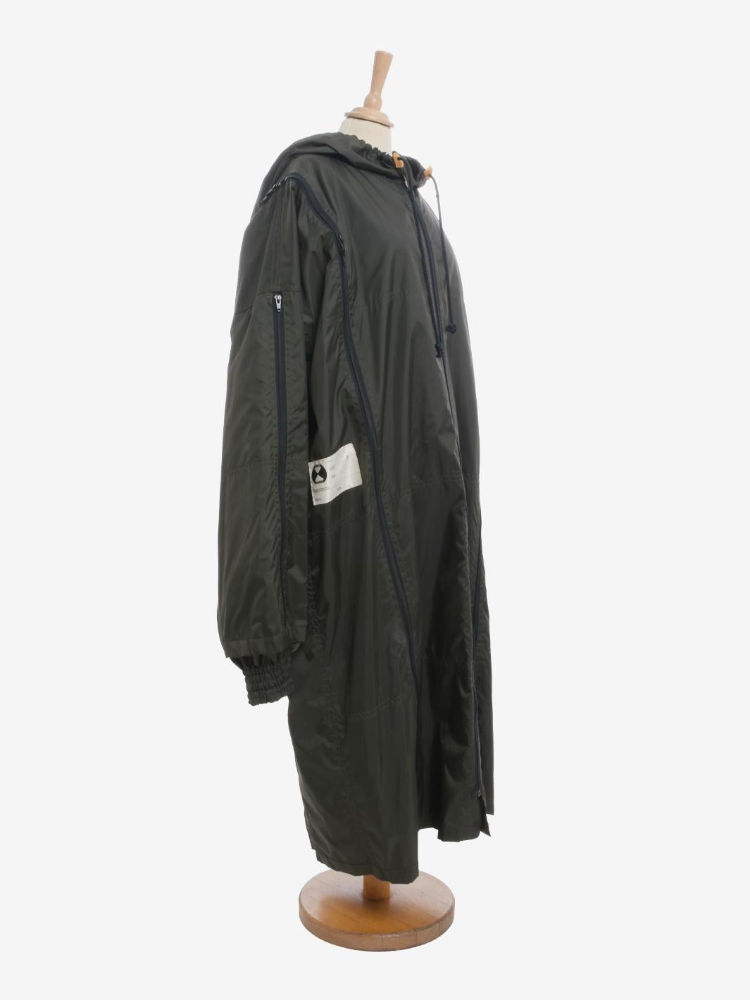 Final Home Trenchcoat - 90s In Excellent Condition For Sale In Milano, IT