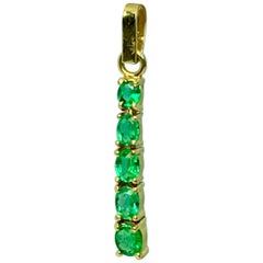 Fine 1.00 Carat Colombian Natural Emerald Pendant 18 Karat