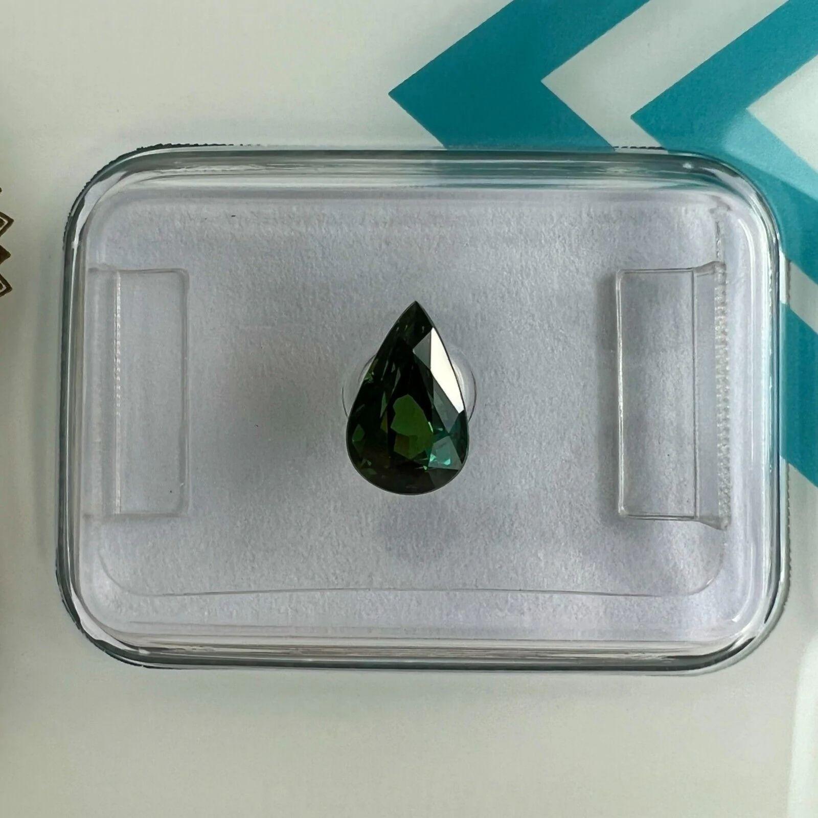Fine 1.00ct Deep Blue Green Untreated Sapphire Pear Teardrop Cut IGI Certified In New Condition For Sale In Birmingham, GB