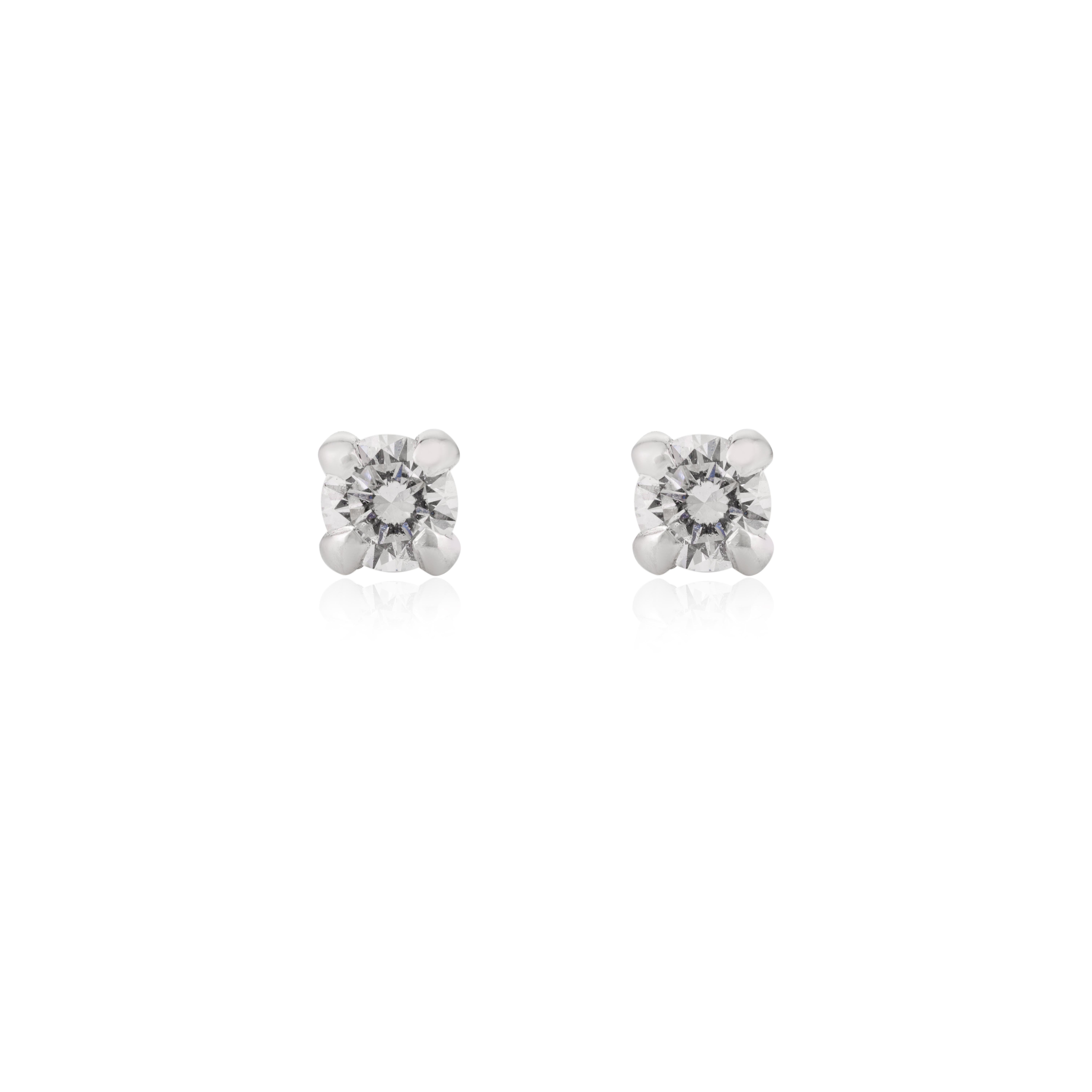 Genuine Moissanite Stud Earrings in 14k solid white gold. You shall need these stud earrings to make a statement with your look. These Moissanite stud earrings create a sparkling, luxurious look featuring 0.498 carats of moissanite.
Moissanite