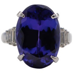 Fine 15+ Carat Tanzanite Ring with Diamonds 18 Karat Gold