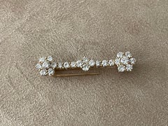 Fine 18 K Yellow Gold Diamond Bar Pin by Boucheron