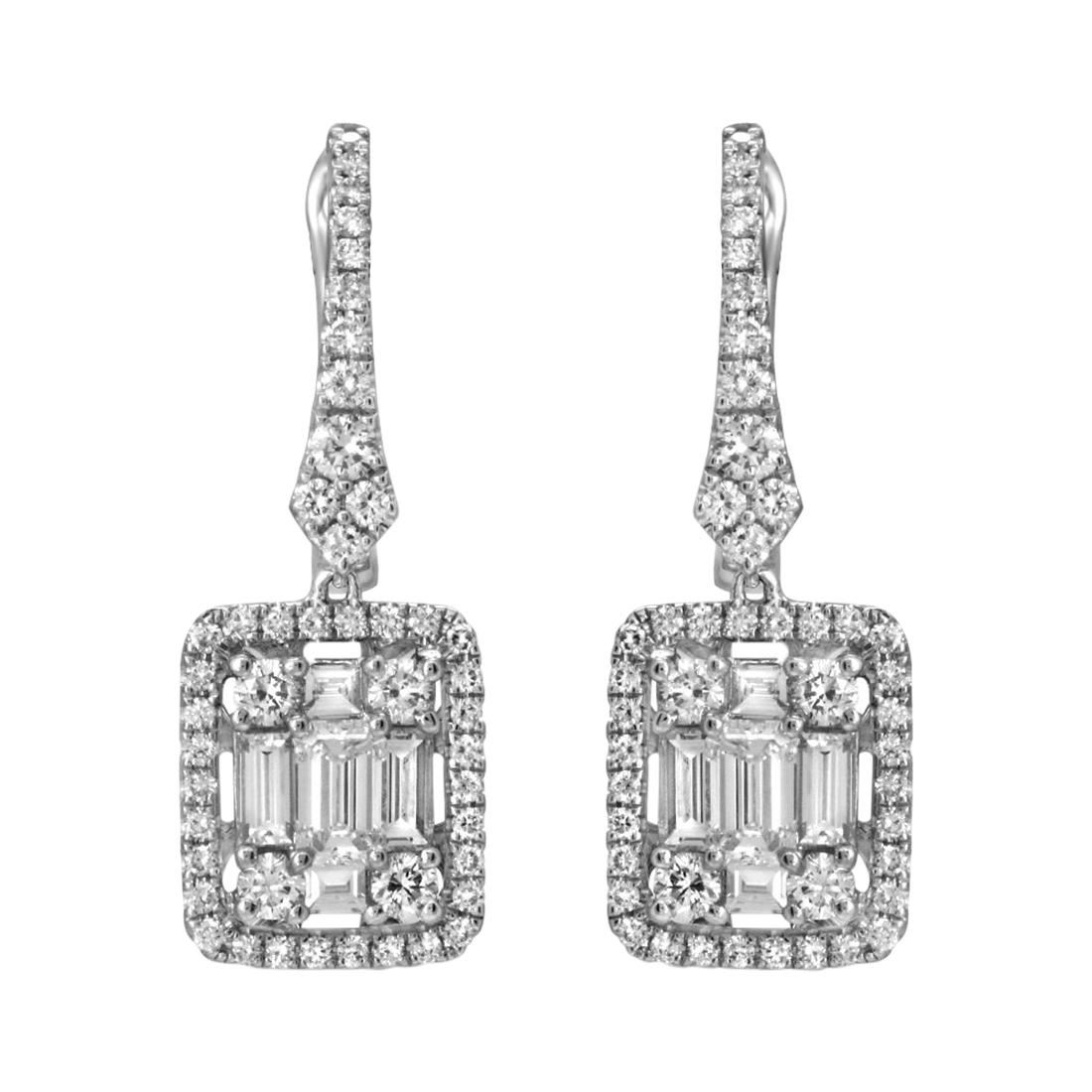 Fine 18 Karat White Gold 1.77 Carat Natural Diamonds Dangle Earrings For Sale