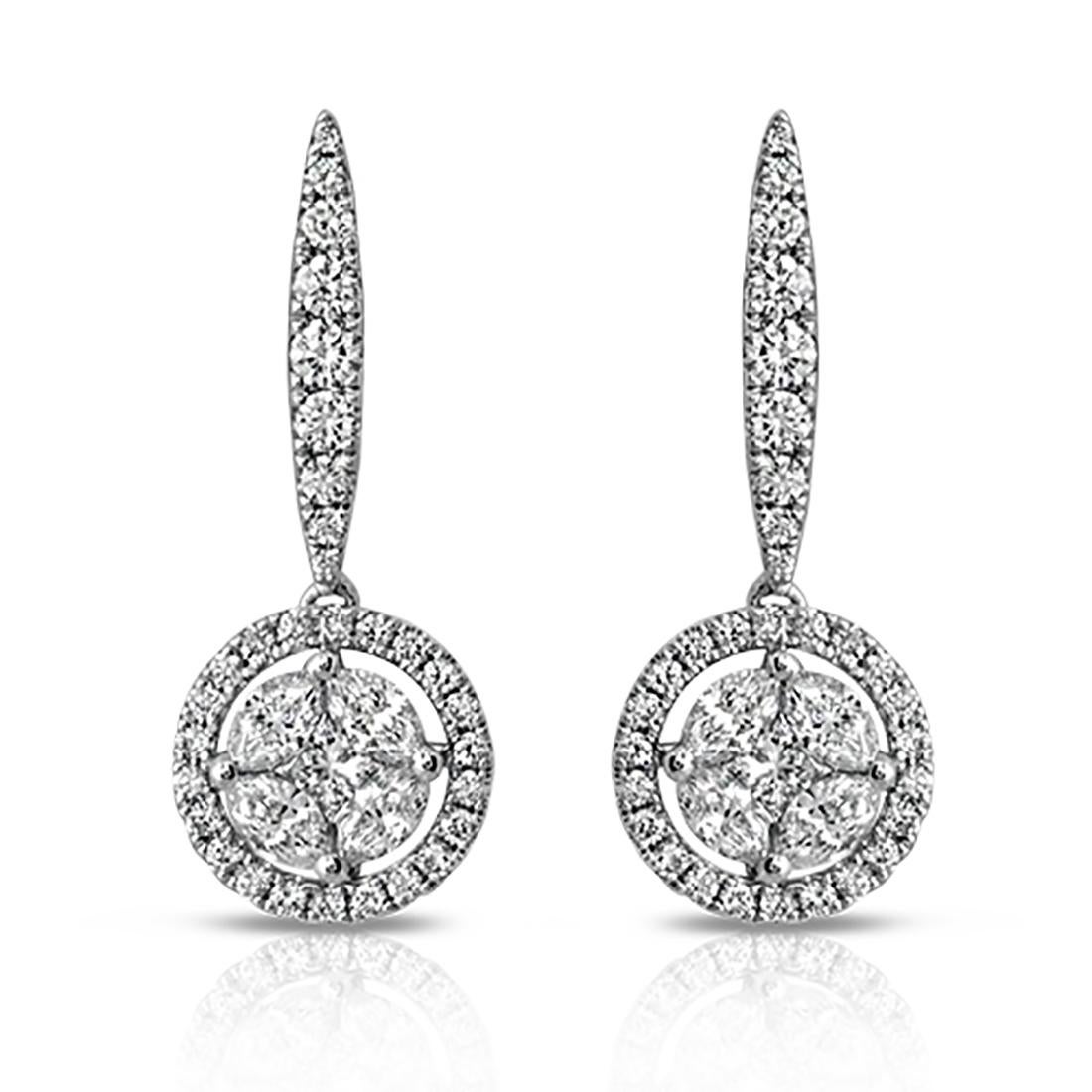 100% autentico, 100% soddisfazione del cliente

Altezza: 25 mm 

Larghezza: 10 mm

Metallo: Oro bianco 18 carati

Caratteristiche:  750

Peso totale: 5,1 grammi

Tipo di pietra: 1,49 G VS! CT Diamanti rotondi e marquise Prezzo stimato: $6500

Numero