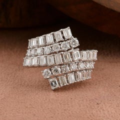18K White Gold 2.40-Carat Mixed-Cut Diamond Swirl Statement Ring