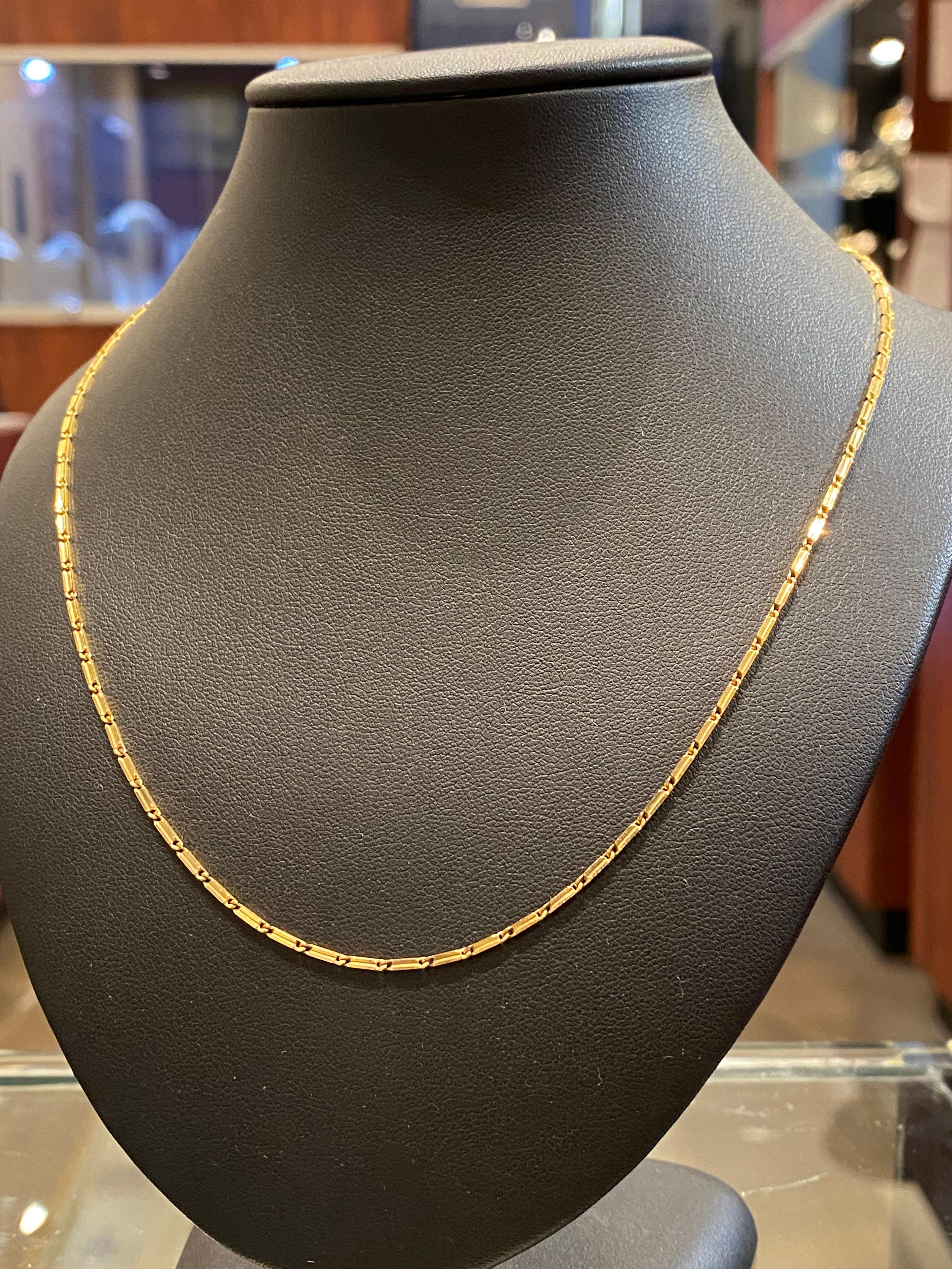 Chaîne en or jaune 18K à maillons en forme de barre, de fabrication italienne, 45cm - 17.7 pouces. en vente 1