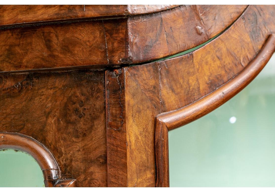 Façade en bois de ronce figuré du 18e/19e siècle en vente 4
