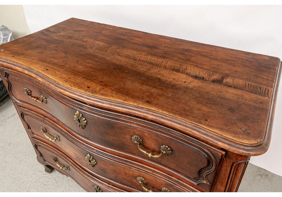 Fine 18th Century French Country Walnut Serpentine Chest 2