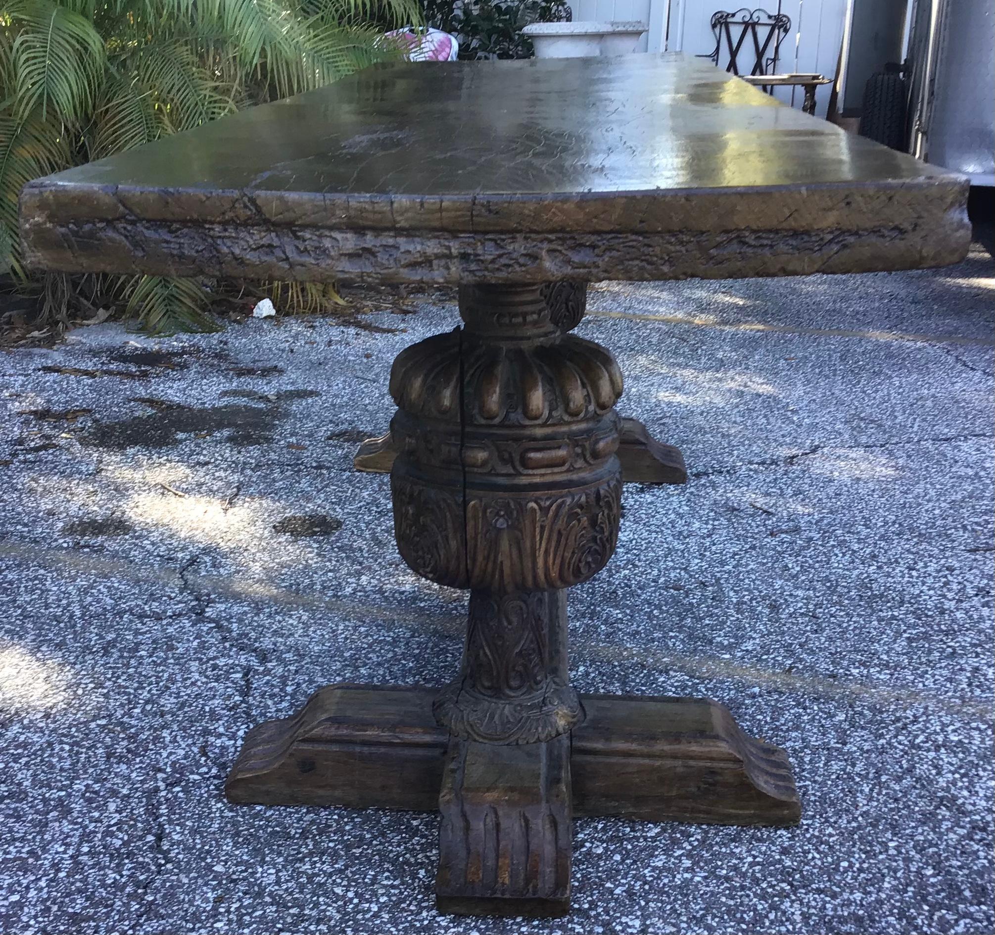 Oak Fine 18th Century Carved Dining Table