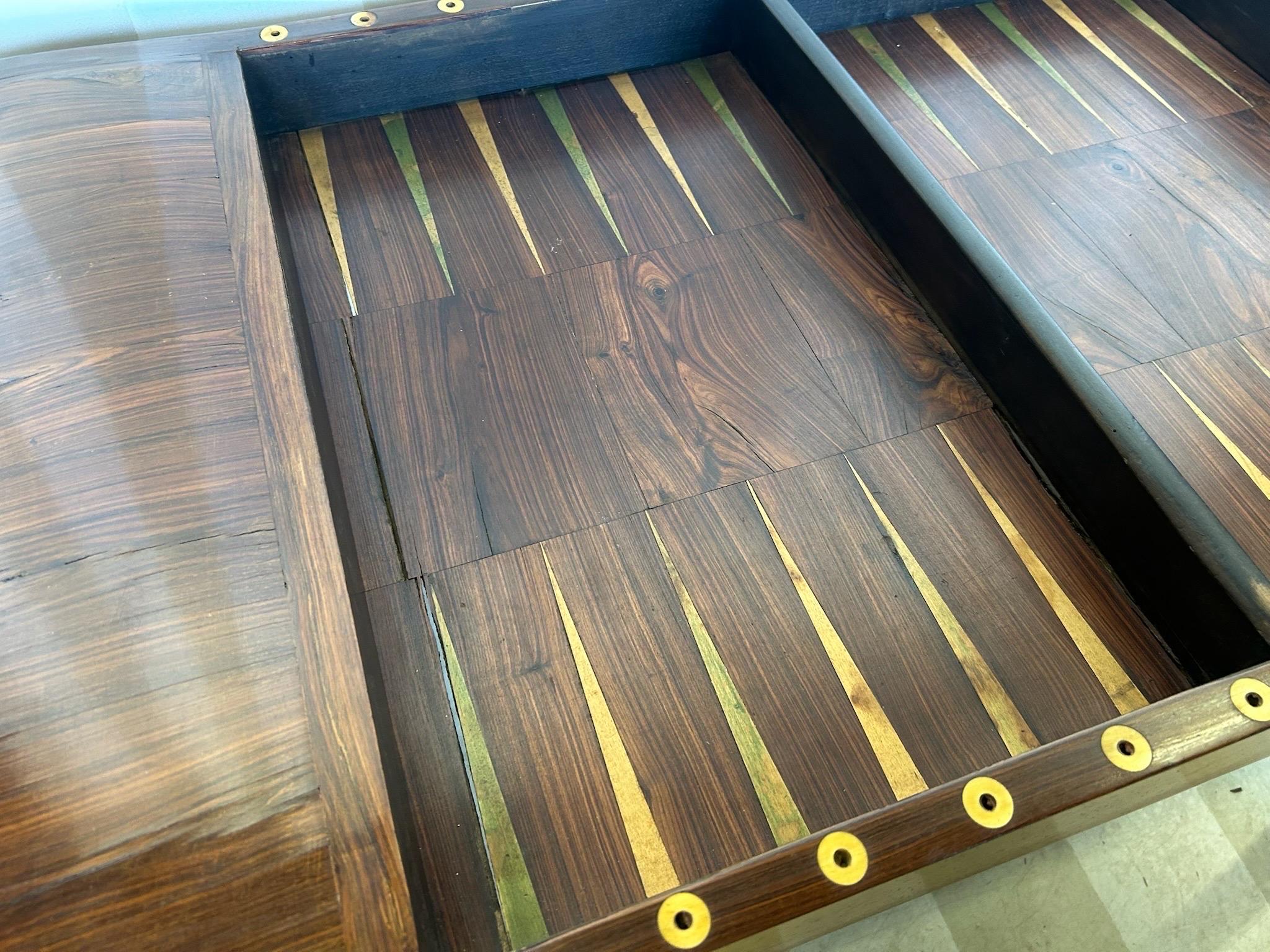 Fine 18th Century French Games Table with removable Leathertop Writing Desk For Sale 3