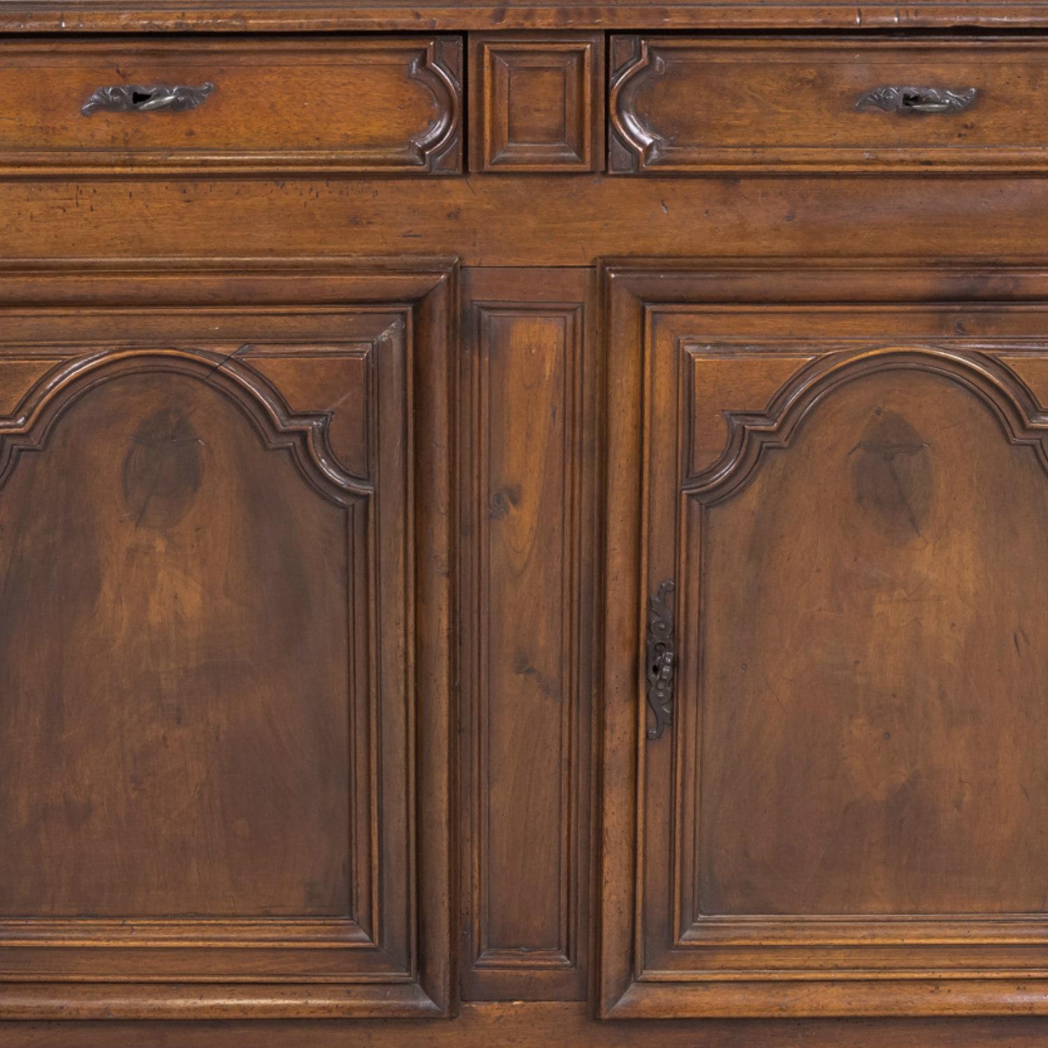 Fine 18th Century French Period Louis XIV Walnut Lyonnais Buffet For Sale 10