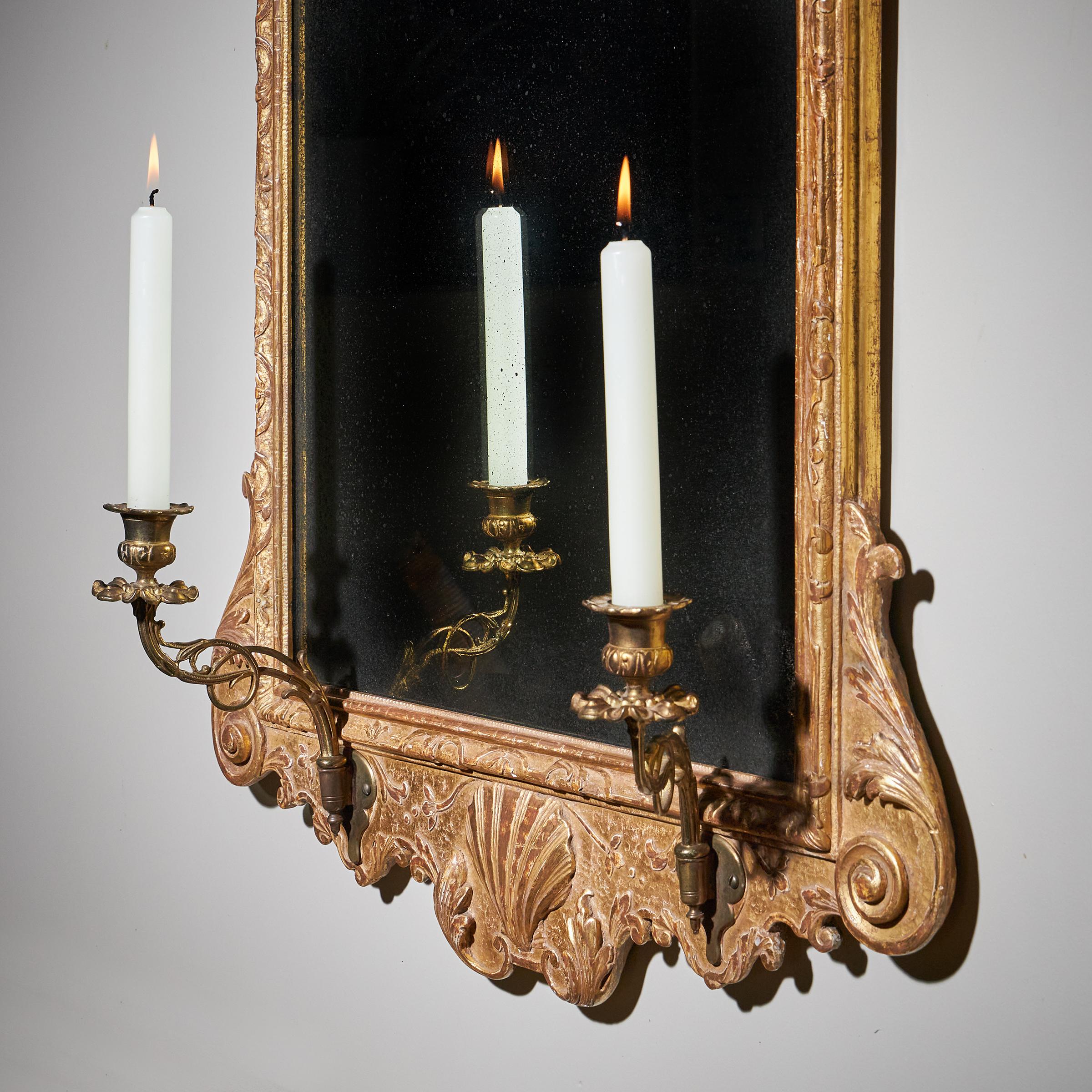 XVIIIe siècle et antérieur Miroir de pilier ou de console en gesso doré George I du 18ème siècle, à la manière de Belchier en vente