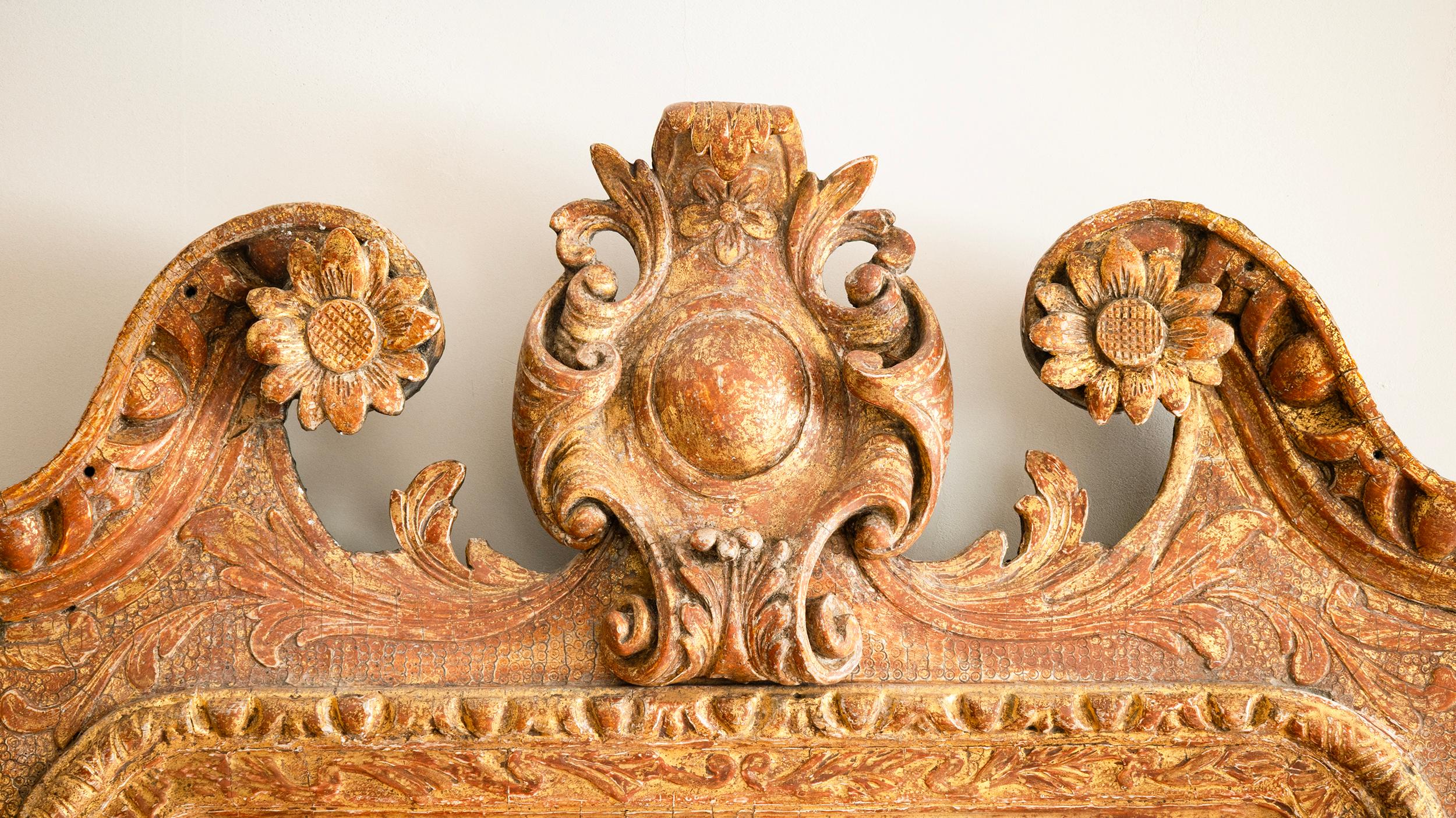 18th Century and Earlier Fine 18th Century George II Gilt Wood Mirror For Sale