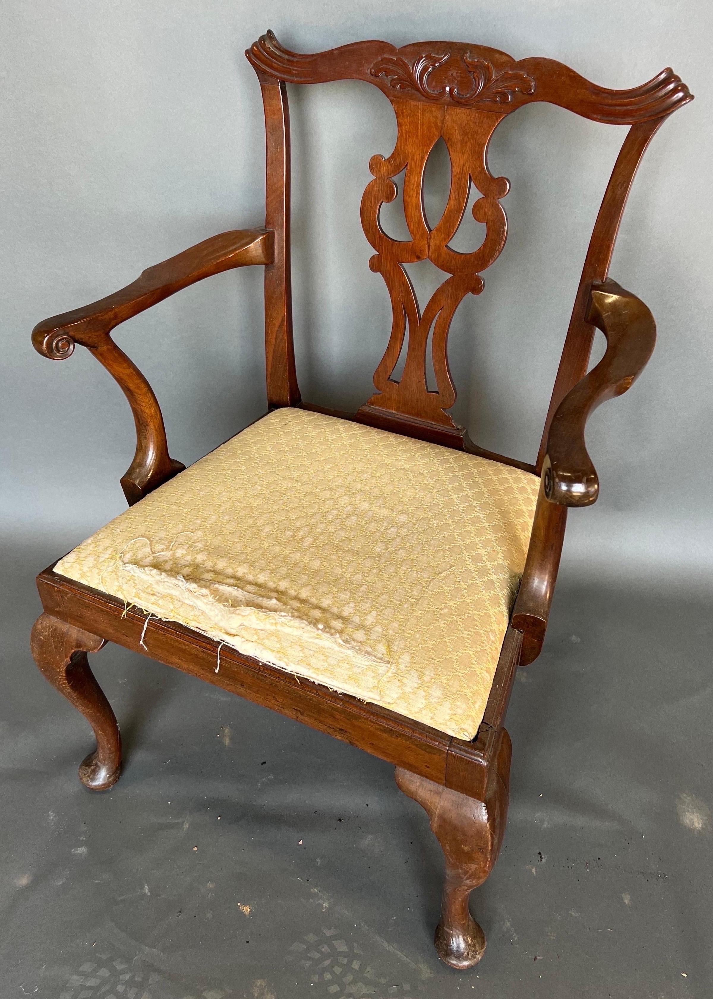 Fine 18th century Georgian mahogany armchair with original slip seat. Nice, comfortable proportions with elegant back splat and ears. Slip seat is ready for reupholstering in any fabric you like.