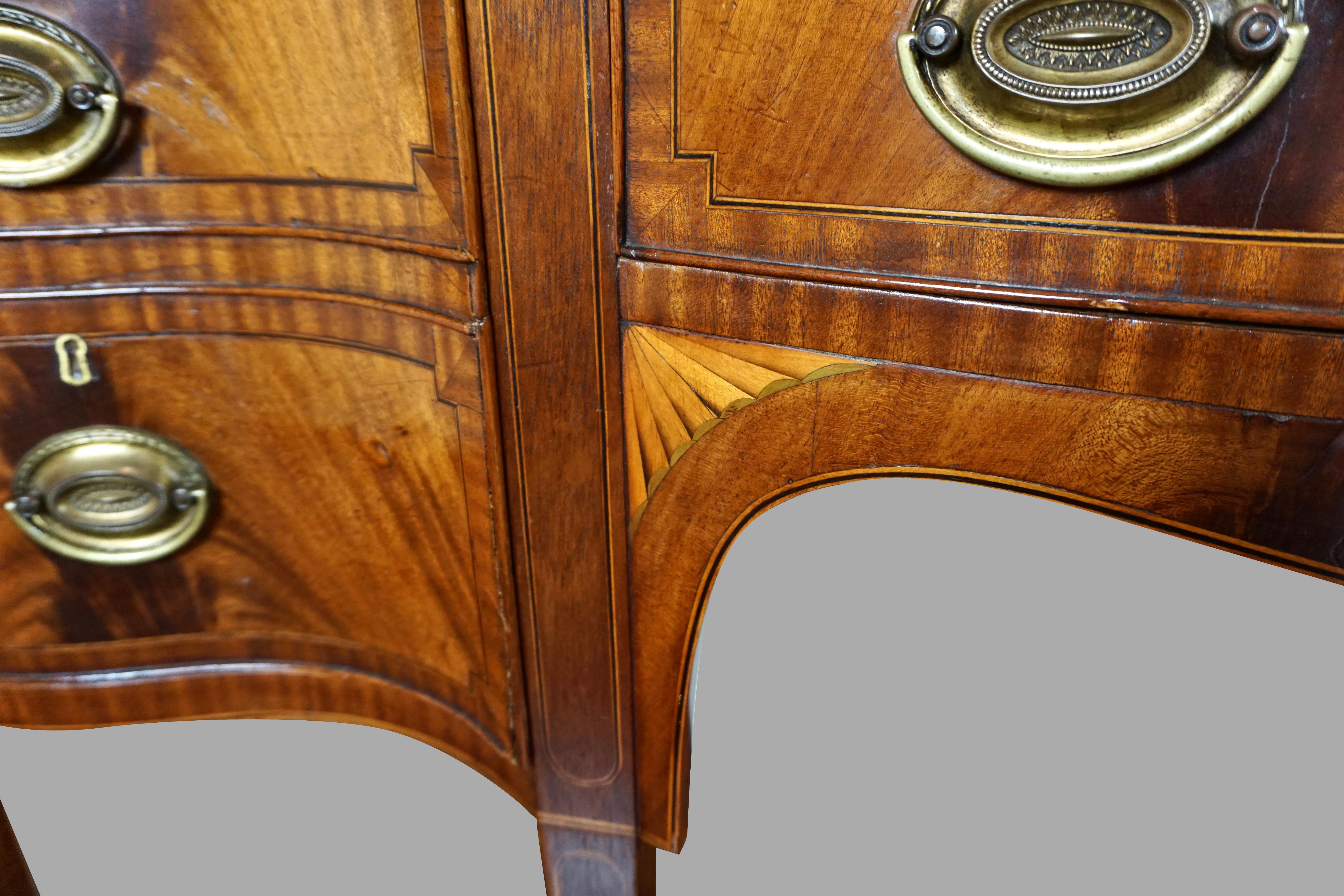 Late 18th Century Fine 18th Century Hepplewhite Inlaid Mahogany Serpentine Sideboard
