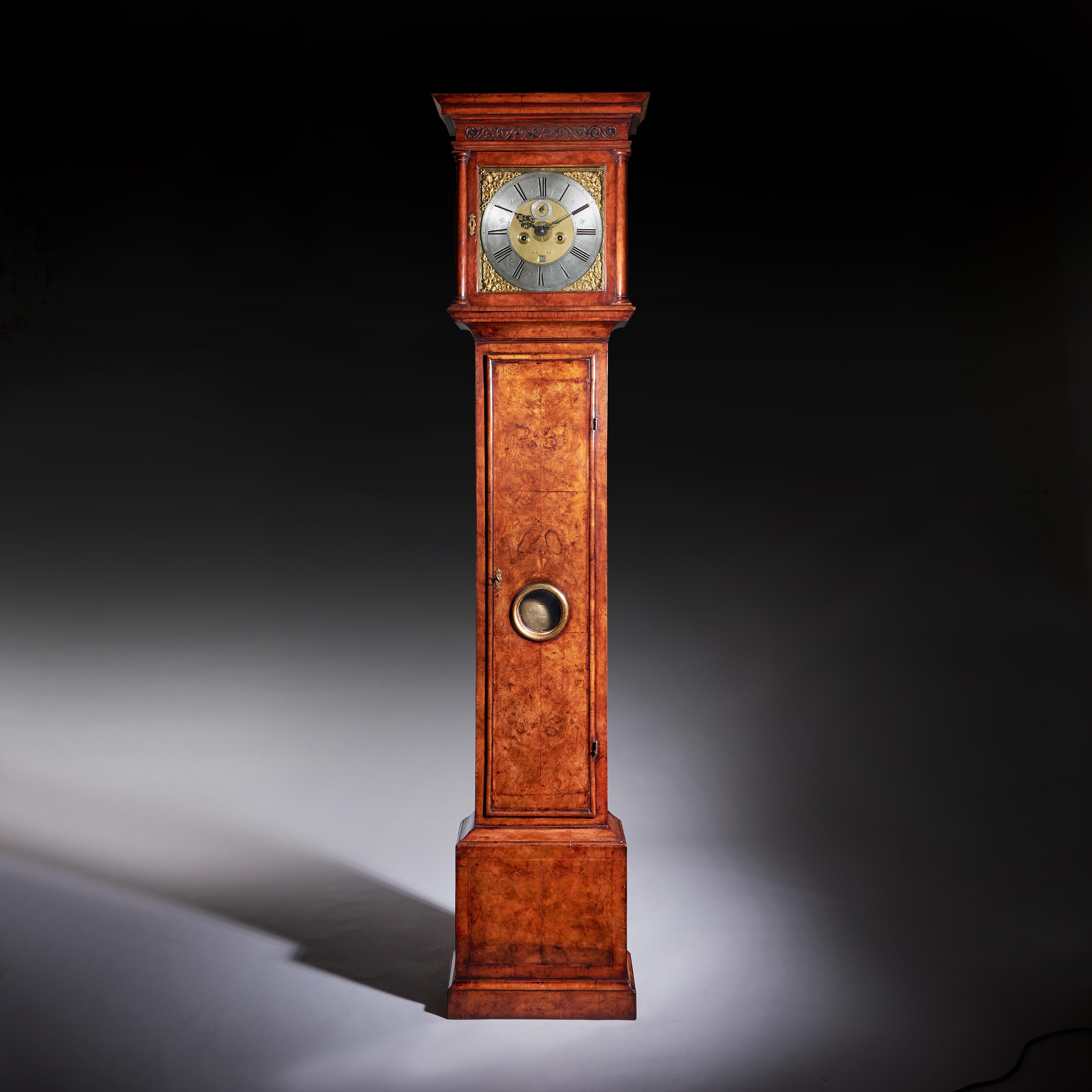 Early 18th-Century Burr Walnut Longcase Clock, Circa 1705-1710. England

This magnificent early 18th-century English longcase clock exemplifies exceptional craftsmanship and timeless elegance. Dating to circa 1705-1710, it showcases the finest