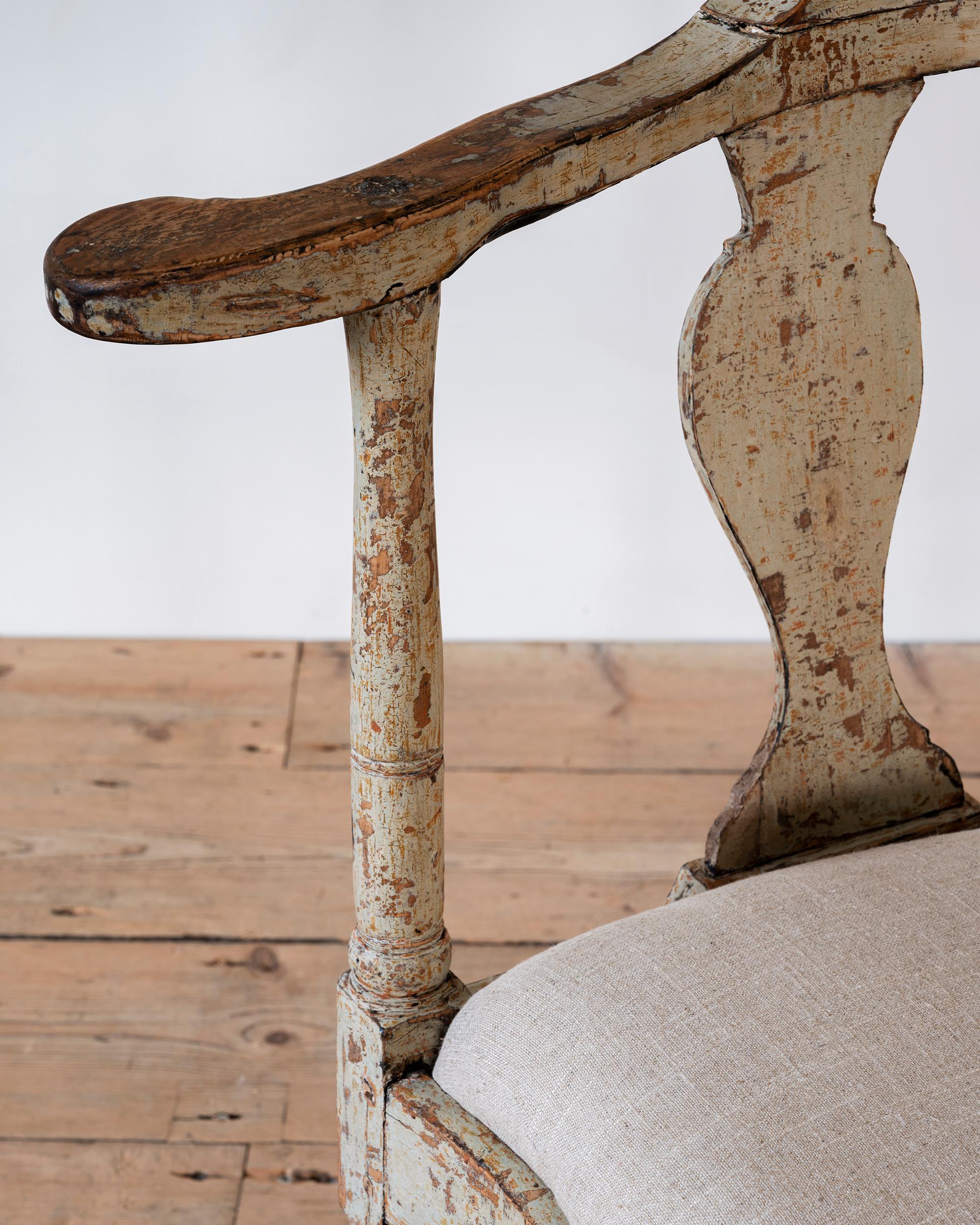 Fait main Fauteuil d'angle rococo suédois du 18ème siècle en vente