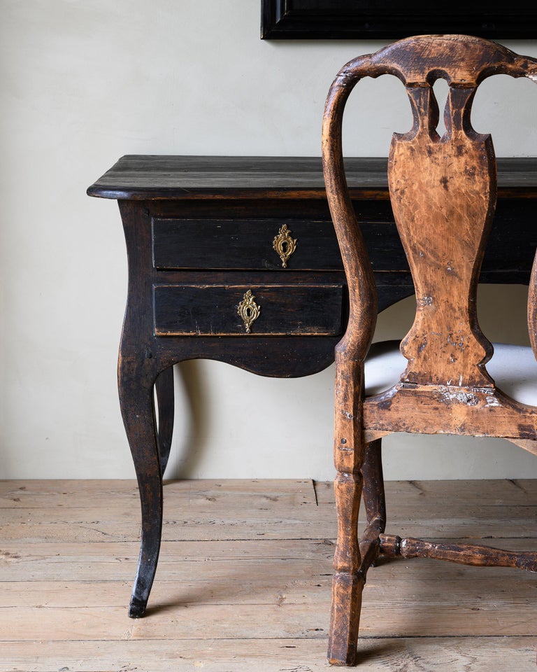 18th Century and Earlier Fine 18th Century Swedish Rococo Desk For Sale