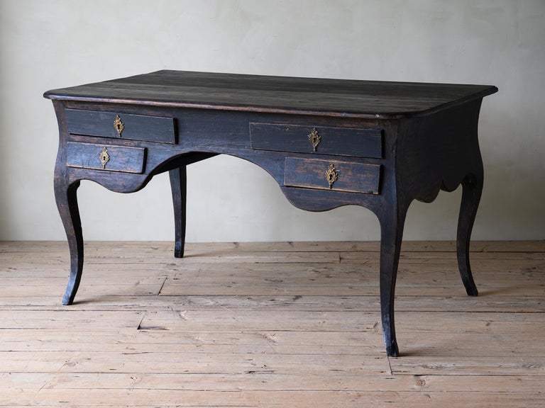Fine 18th Century Swedish Rococo Desk For Sale 3