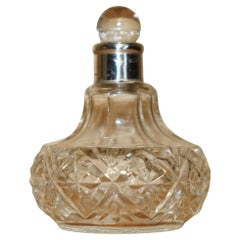 FINE 1929 ART DECO ANTIQUE STERLING SiLVER PERFUME BOTTLE IN CUT GLASS CRYSTAL