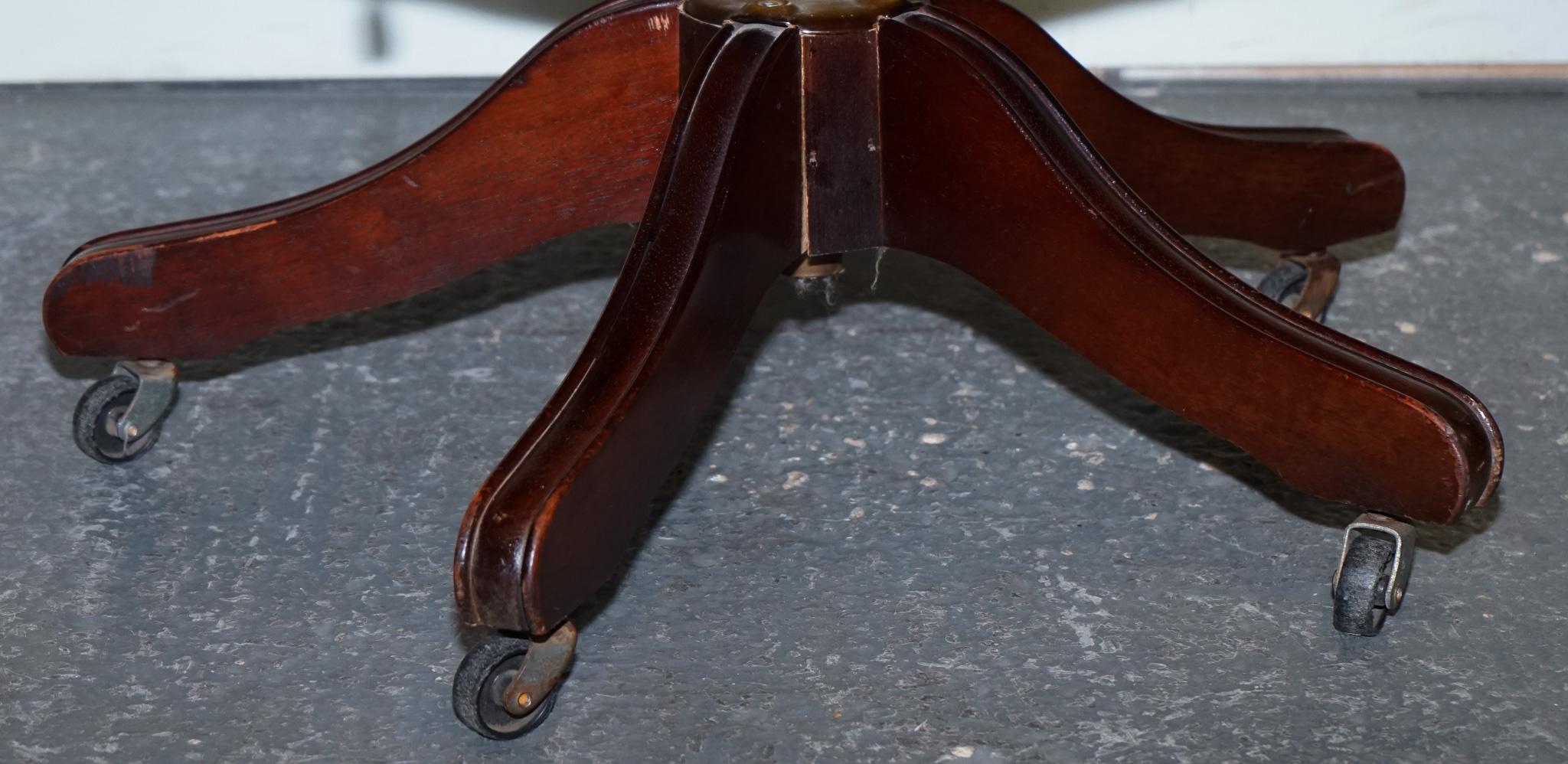 FINE PORTADOCUMENTI IN PELLE CHESTERFIELD DEGLI ANNI '50 in vendita 4
