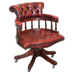 FINE 1950'S BURGUNDY CHESTERFIELD LEATHER CAPTAINS SWIVEL DESK CHAiR