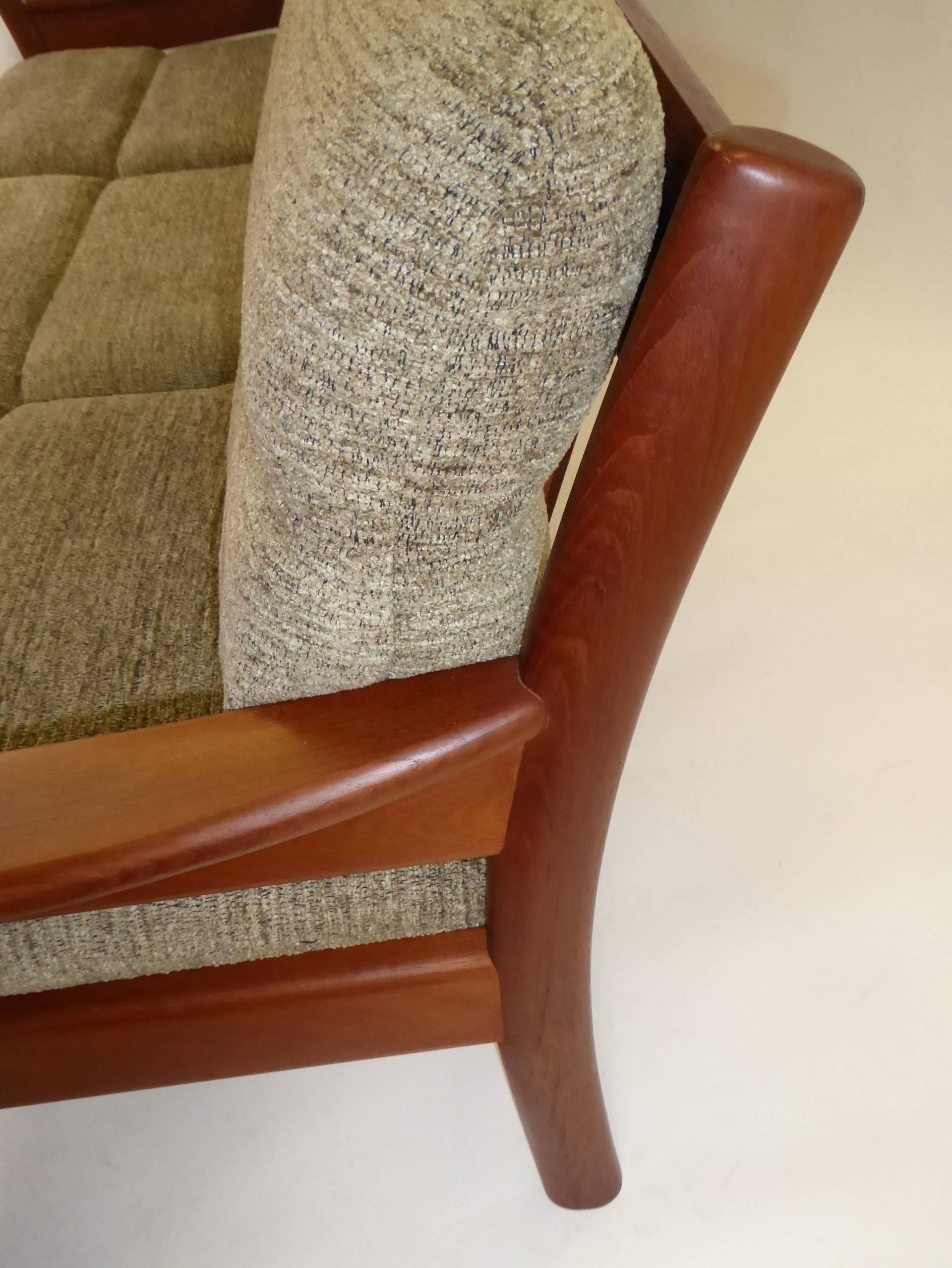Fine 1960s Dyrlund Teak Sofa Denmark with Chenille Cushions 1