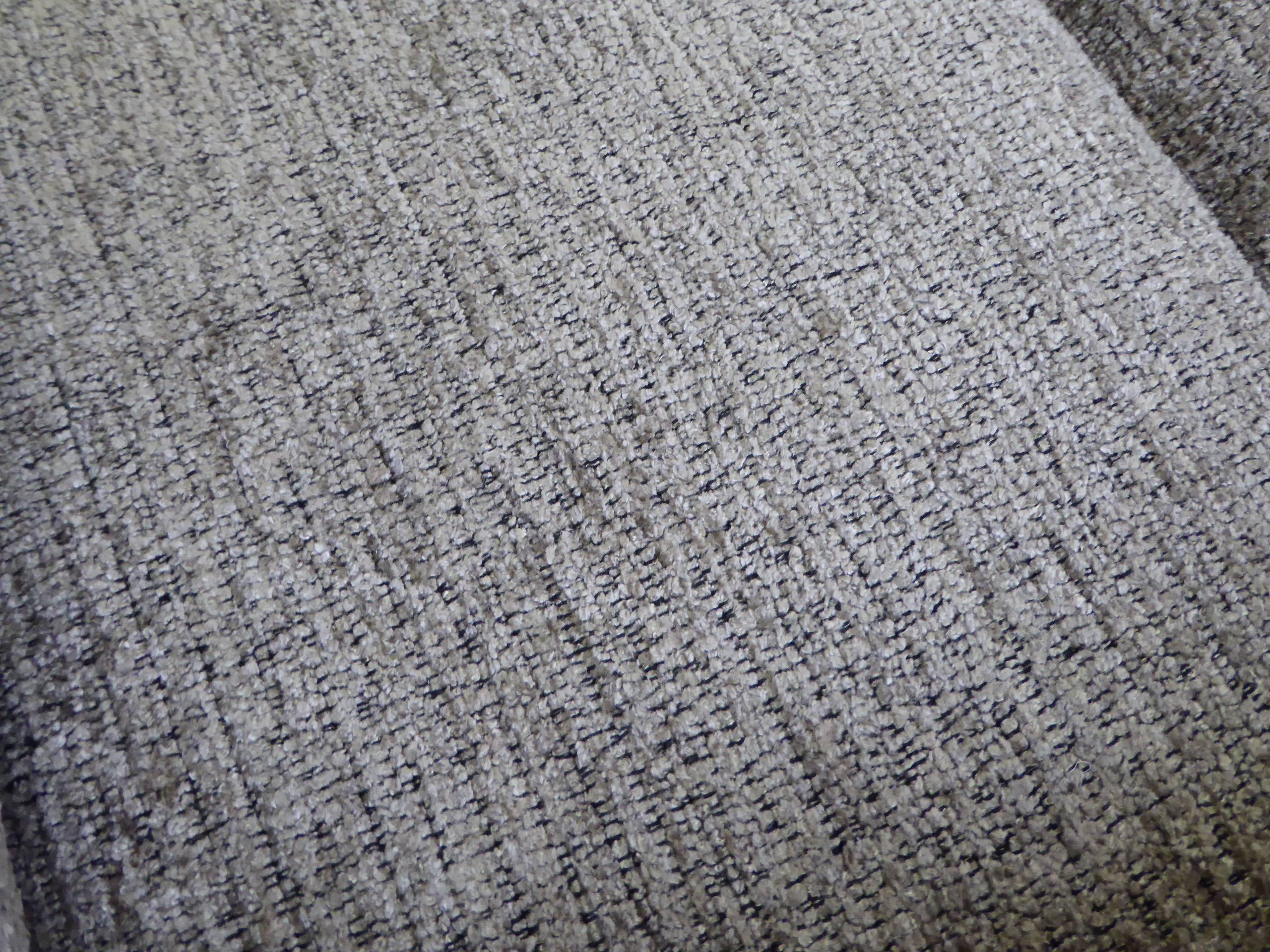 Fine 1960s Dyrlund Teak Sofa Denmark with Chenille Cushions 7