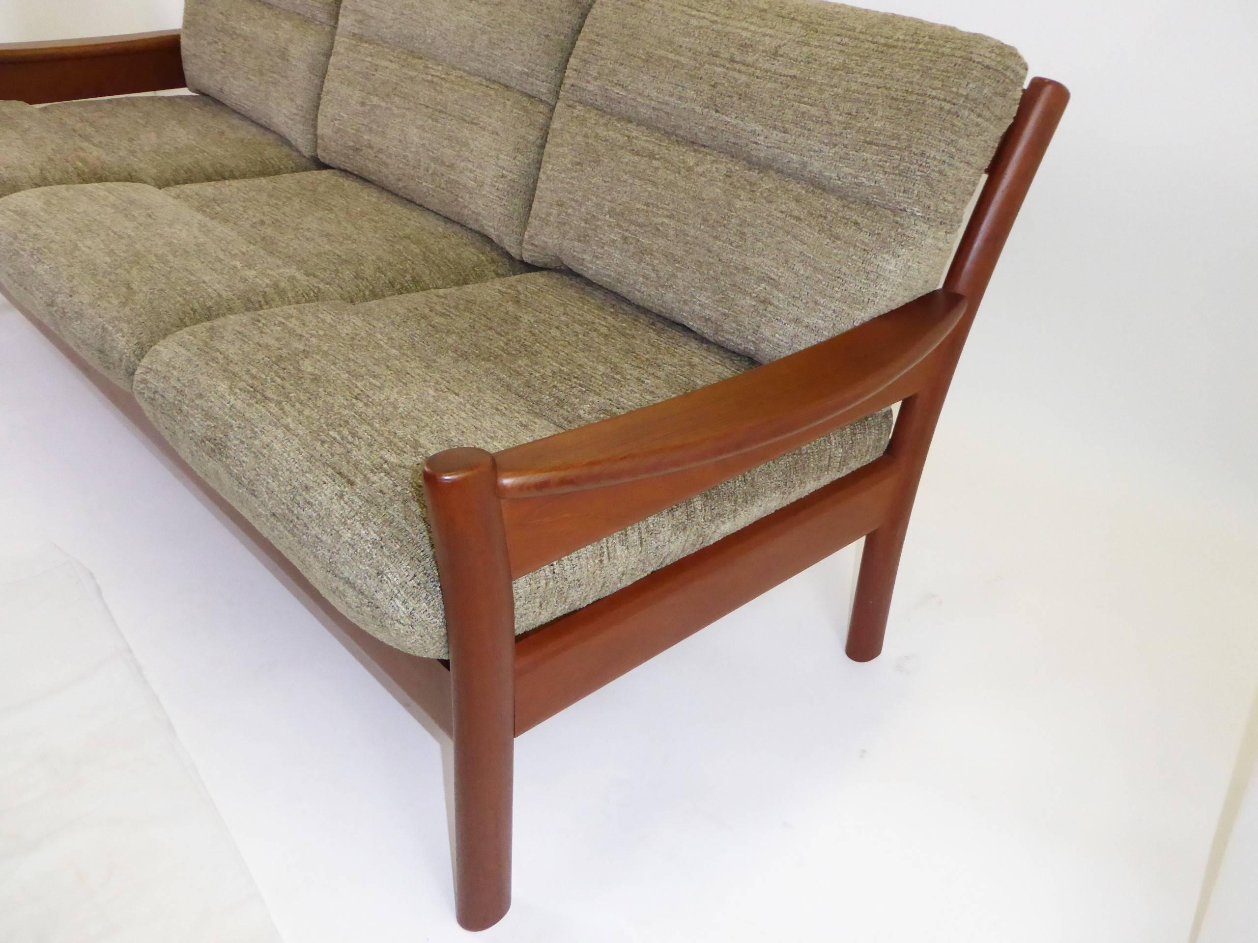 Fine 1960s Dyrlund Teak Sofa Denmark with Chenille Cushions In Excellent Condition In Miami, FL