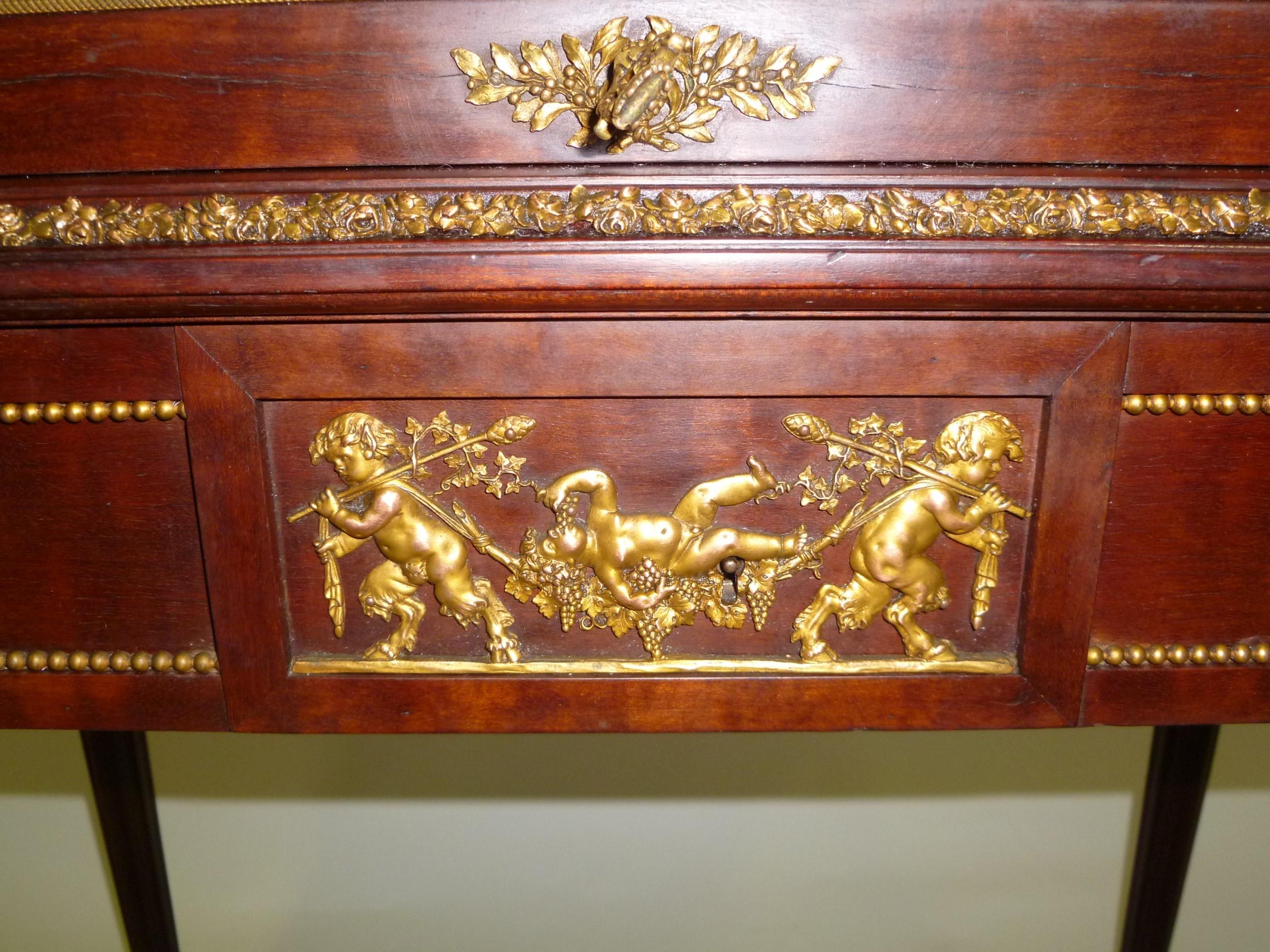 Fine 19th Century François Linke Bronze Mounted Bureau a Cylindre Roll Top Desk For Sale 4