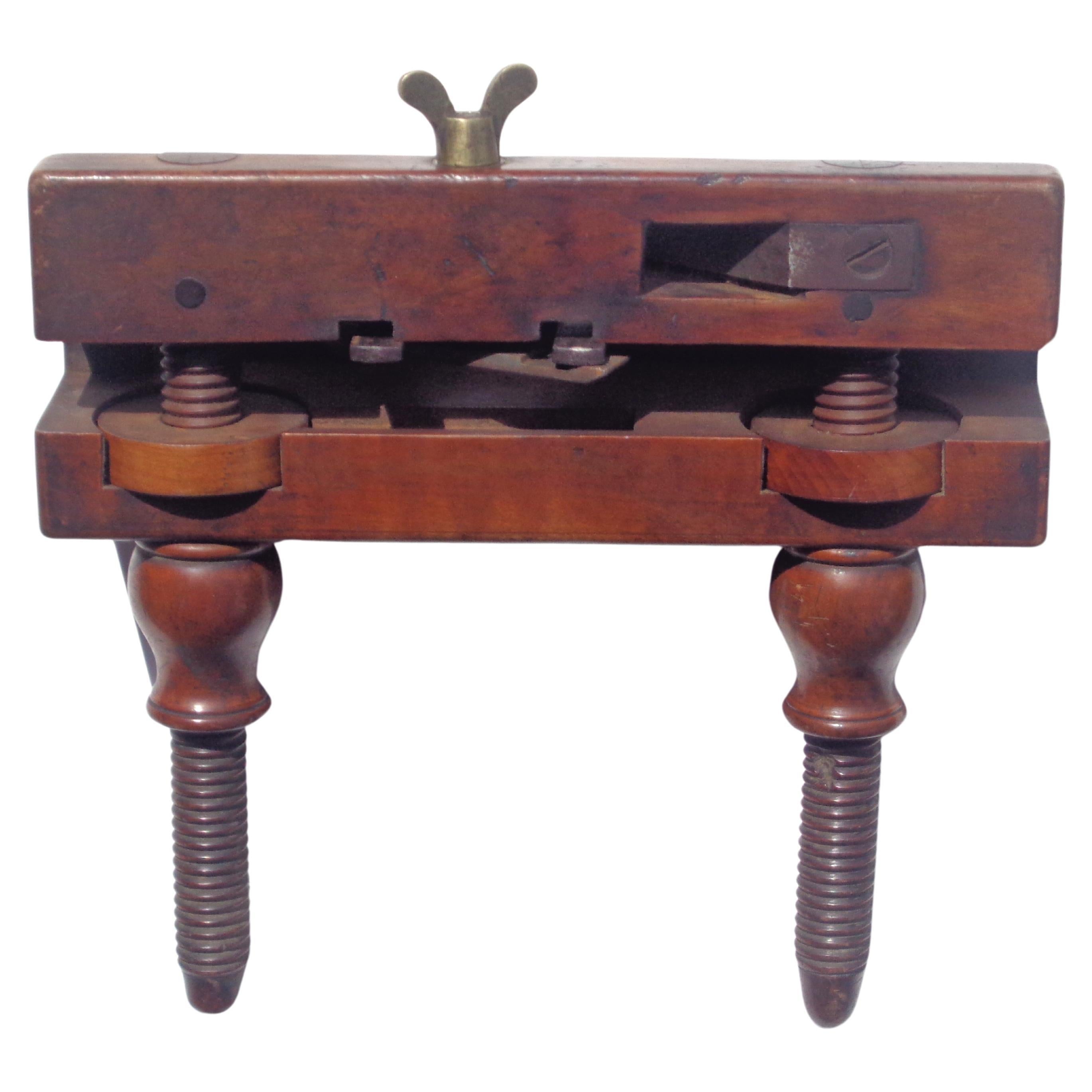 Ottone Fine A.I.C. tedesco del 19° secolo in legno e ottone per falegnami firmato Steinlin in vendita