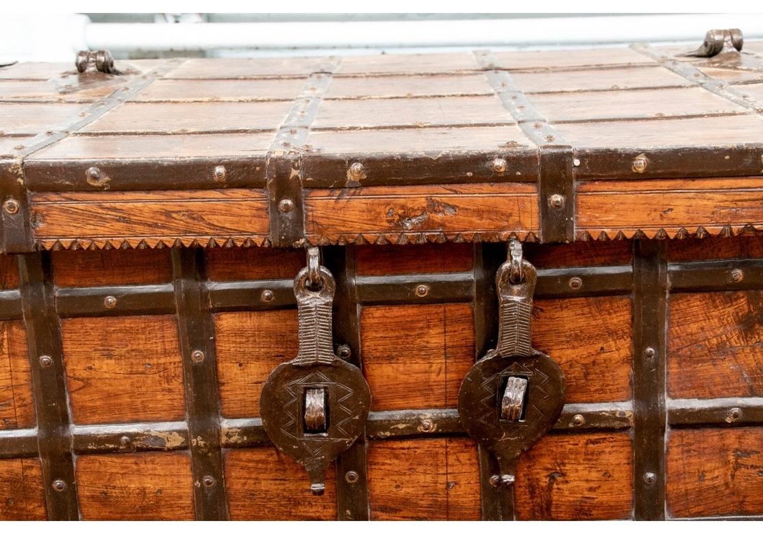 Rustique Fine 19 C. Oak and Iron Banded Trunk as Cocktail Table en vente