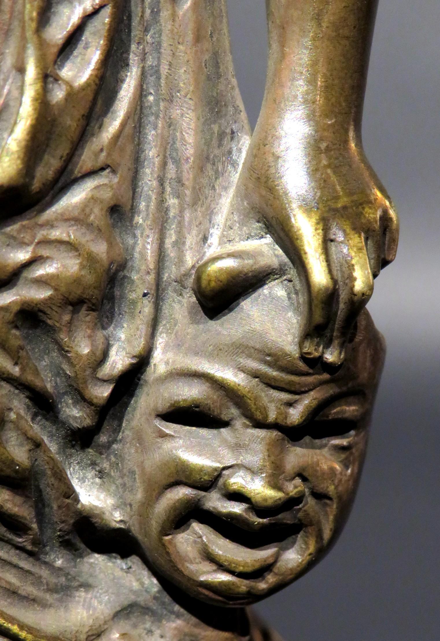 Allegorische Bronze der Thalia, griechische Göttin der Komödie und Poesie im Grand Tour-Stil (Spätes 19. Jahrhundert) im Angebot